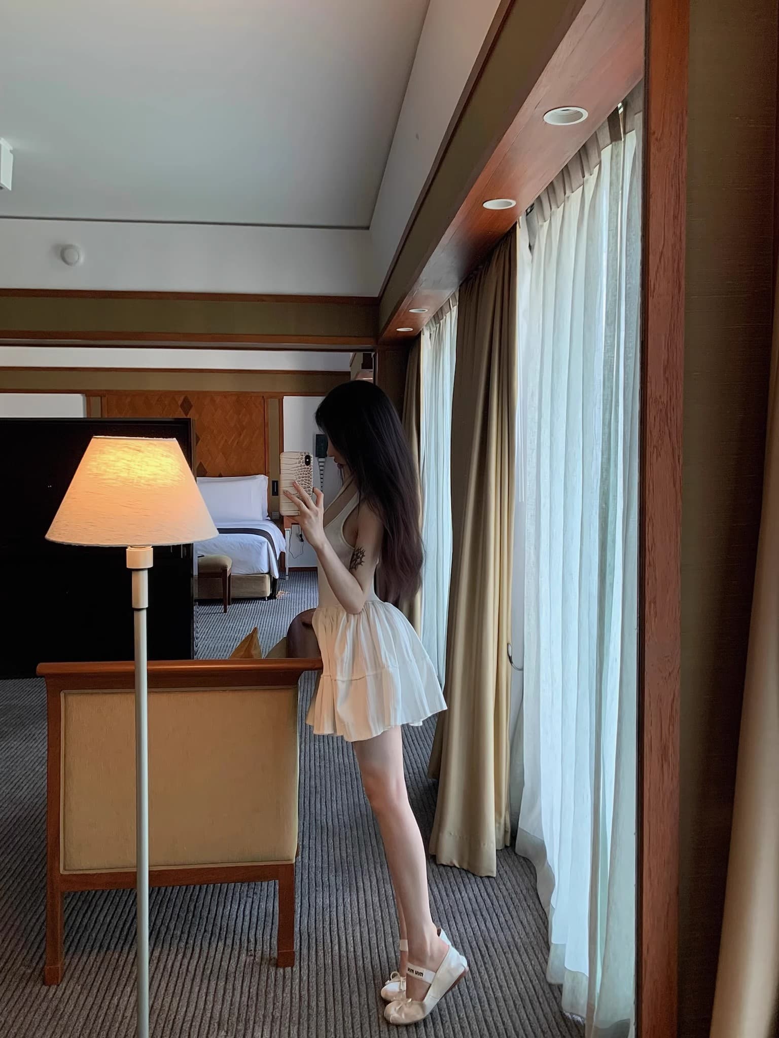 2026 년 품격 고급 센스 행침 목 십자가 니트 원피스 여성 디자인 센스 몸매 가꾸기 슬림해 보이는 점프 슈트 미니 스커트 여름 상세 이미지 20