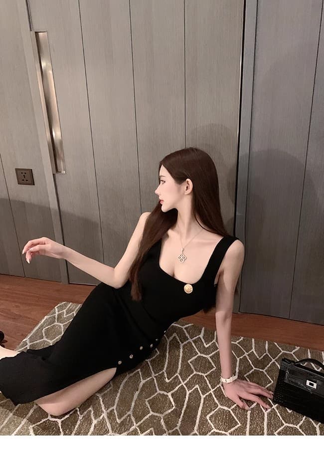 조끼 원피스 몸매 가꾸기 디자인 센스 슬림해 보이는 섹시함 중간 길이 니트 치마 상세 이미지 9