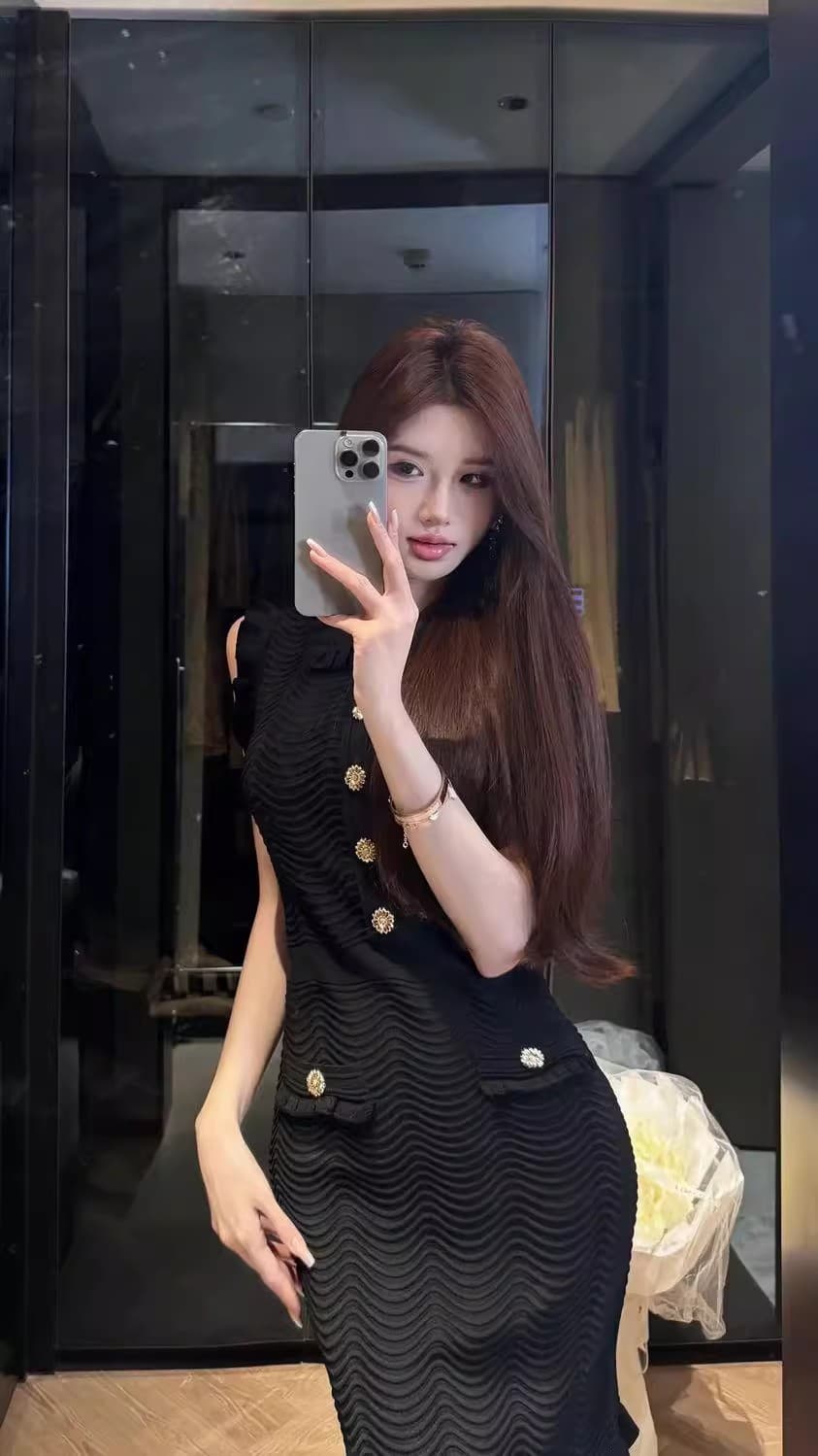 2026 여름 새로운 물결무늬 곡물 프랑스식 프릴 베이비 칼라 인어 꼬리 니트 민소매 조끼 여성 드레스 상세 이미지 8