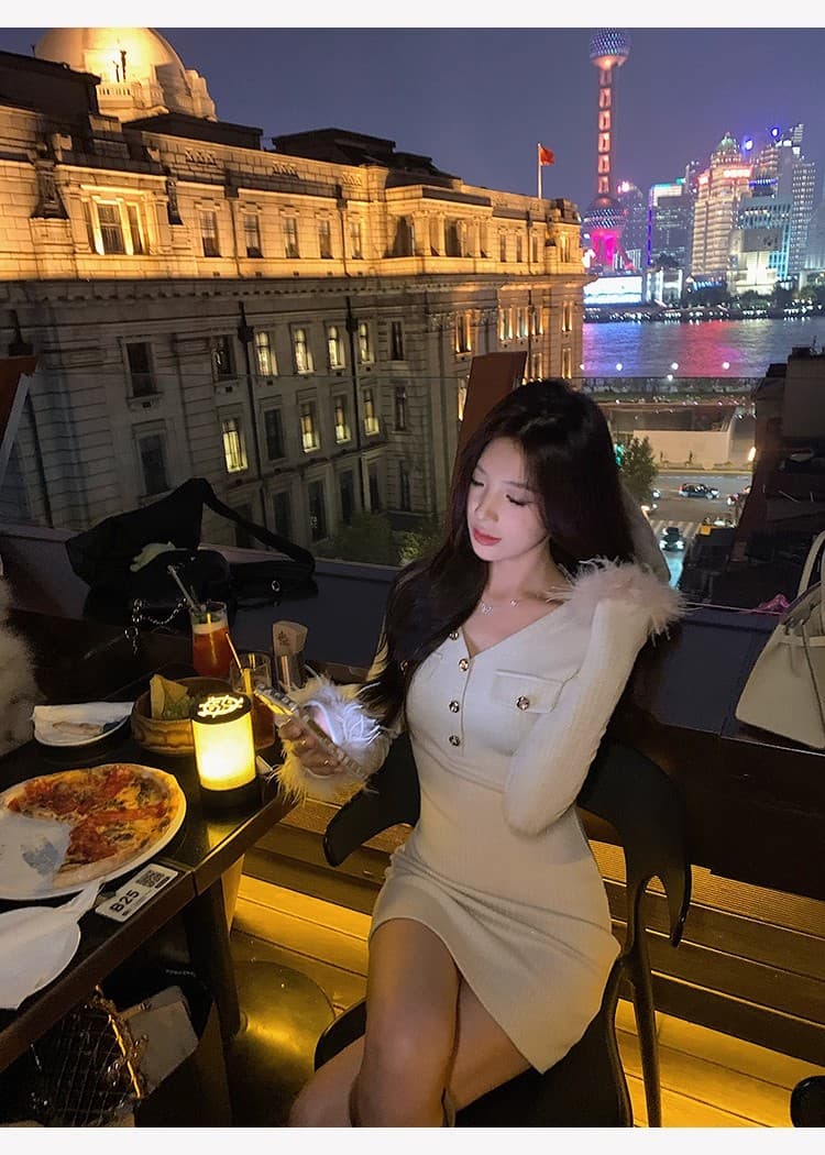 치우 고기 야오 화이트 털 머리 소매 샤오시엔 V넥 니트 여성 드레스 가을 새로운 몸매 가꾸기 품격 타이트 스커트 상세 이미지 14