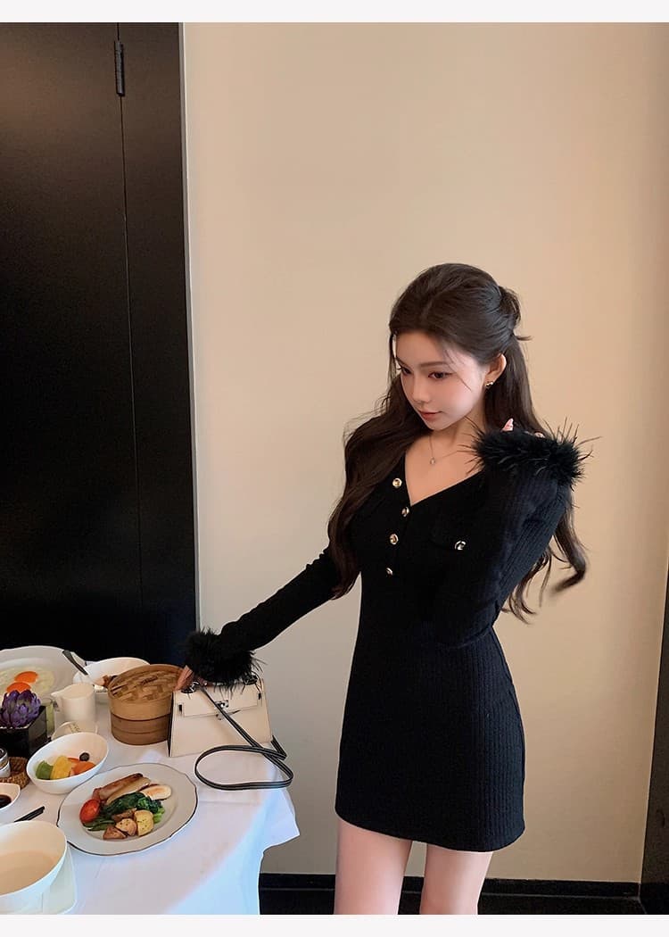 치우 고기 야오 화이트 털 머리 소매 샤오시엔 V넥 니트 여성 드레스 가을 새로운 몸매 가꾸기 품격 타이트 스커트 상세 이미지 33