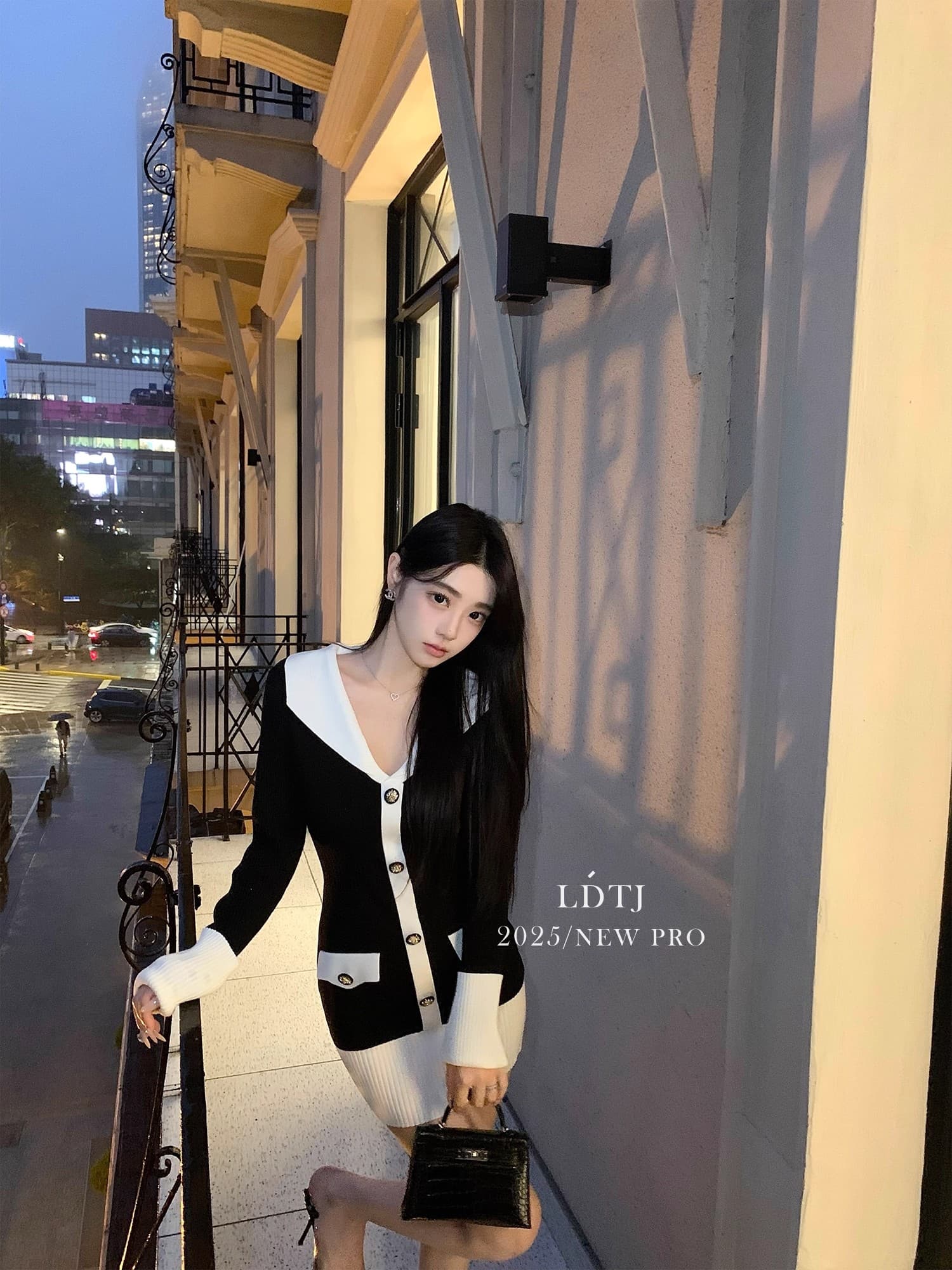 ldtj 높음 세트 흑인과 백인 콘체르토 가을 명문 여성 품격 배색 V넥 몸매 가꾸기 긴팔 니트 여성 드레스 상세 이미지 24