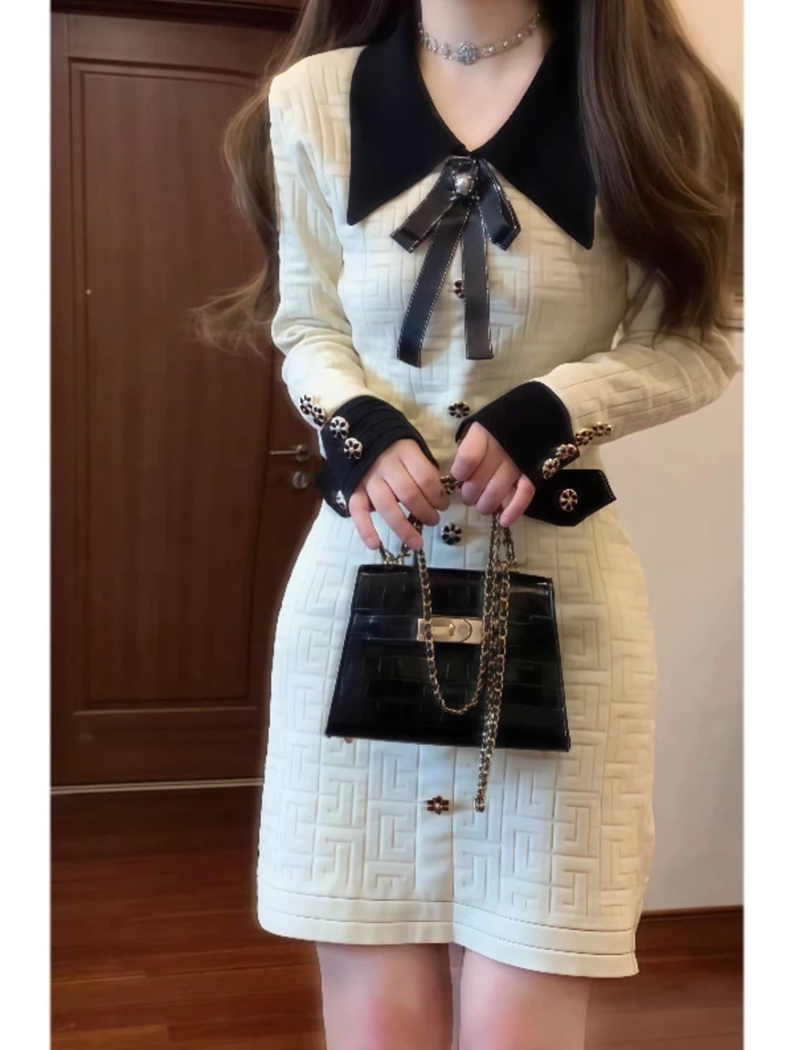명문 여성 팬 품격 느긋한 바람 몸매 가꾸기 드레스 2026 년 가을 패션 나비 매듭 만나는 니트 원피스 아이들 상세 이미지 5