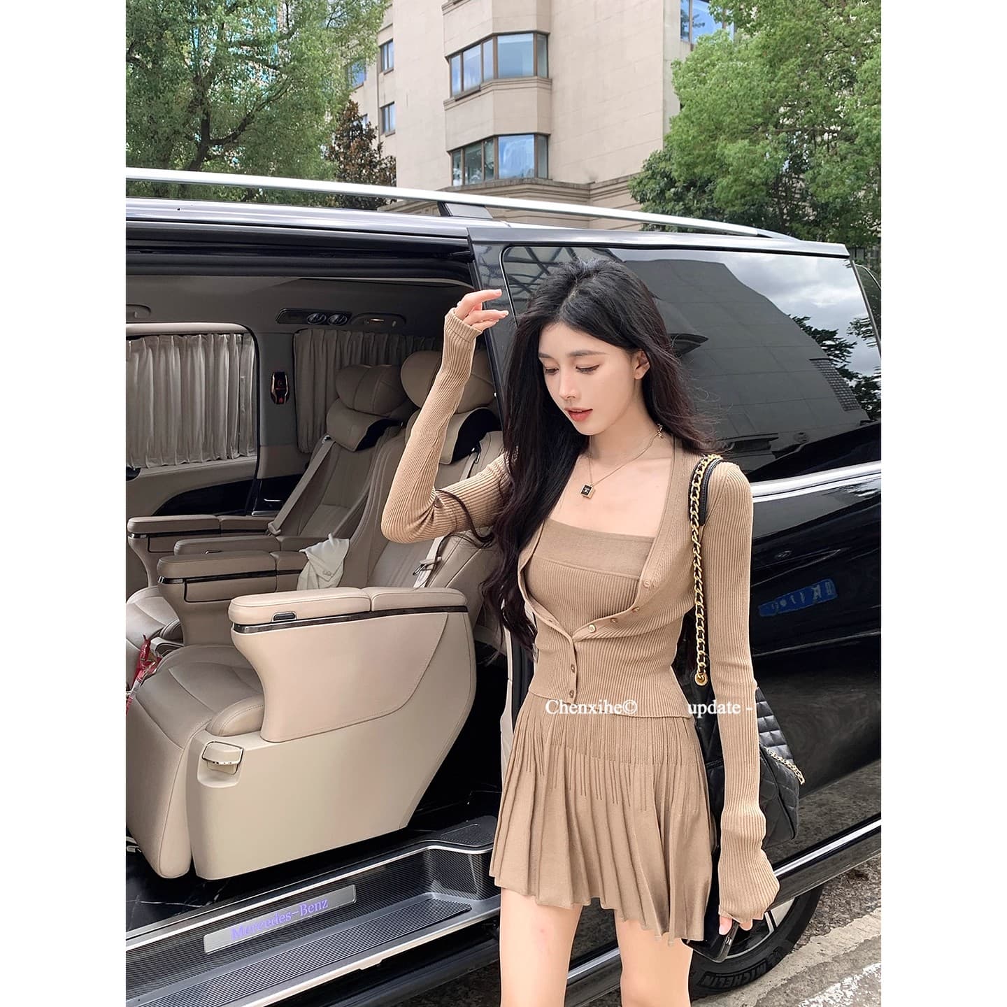 그는 아침 전체 집합 ootd 착용 가져 가라. 세트 여성 짧은 니트 몸매 가꾸기 오픈 가디건 맨위 한 마디 플리츠 슬립 드레스 이미지 5