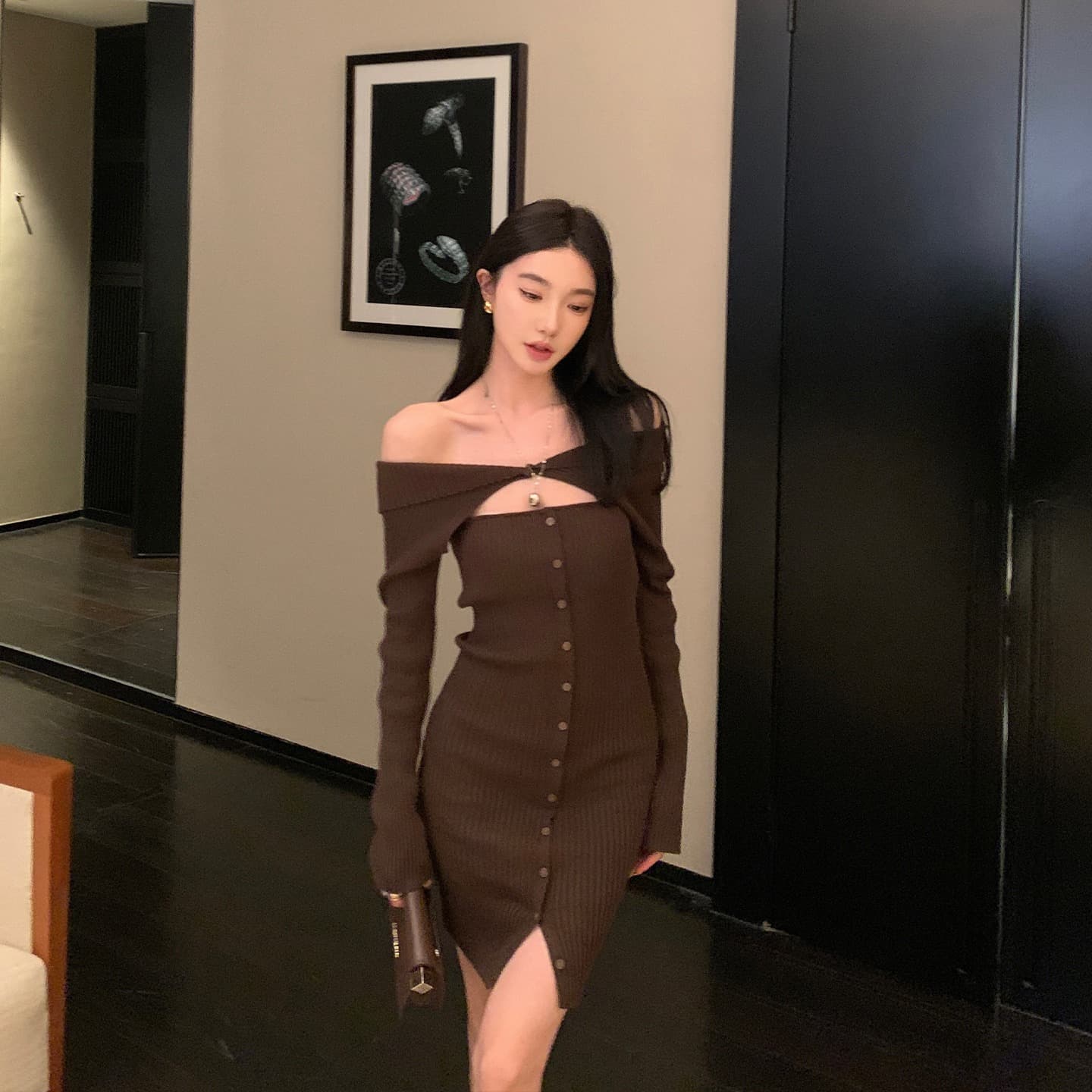 지구 Ouyang 오프숄더 긴팔 여성 드레스 가을 허리 수축 핫걸 타이트 스커트 미니 스커트 몸매 가꾸기 슬림해 보이는 치마 이미지 2
