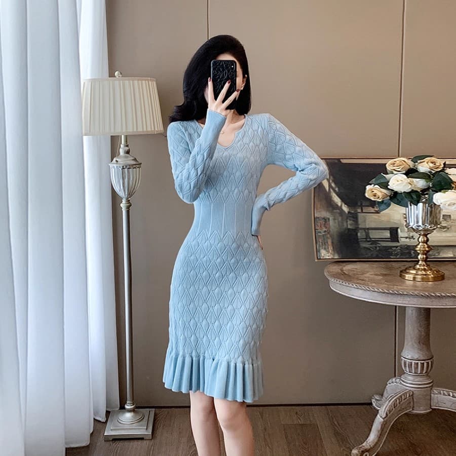 부드러운 작은 샤넬 스타일 가을 겨울철 달콤함 품격 홀로우 아웃 니트 드레스 인어 꼬리 타이트 스커트 스웨터 드레스 여성 기본 스커트