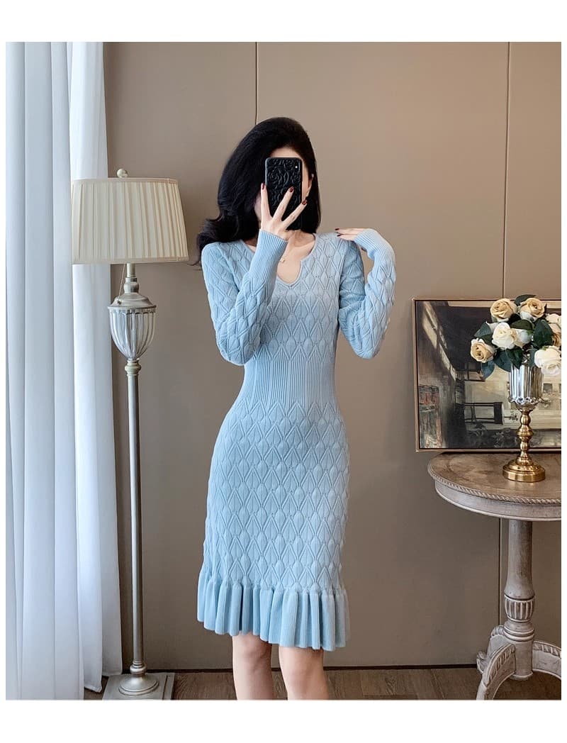 부드러운 작은 샤넬 스타일 가을 겨울철 달콤함 품격 홀로우 아웃 니트 드레스 인어 꼬리 타이트 스커트 스웨터 드레스 여성 기본 스커트 상세 이미지 21