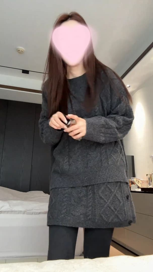 유럽 역 2026 겨울 새로운 패션 레트로 짜임 바람 꽈배기 니트 스웨터 반 스커트 세트 투피스 세트 상세 이미지 2
