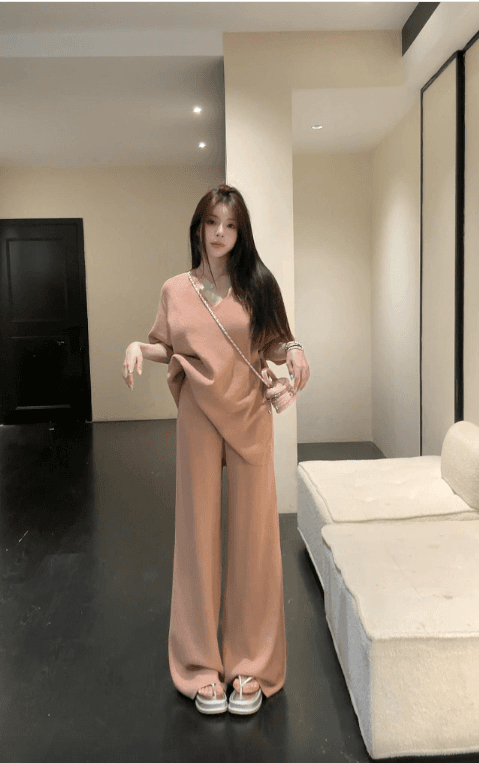 huihui 새로운 느긋한 와이드 레그 팬츠 세트 작은 대중 루즈핏 캐주얼 바람 반팔 한 부서 세트 상세 이미지 3