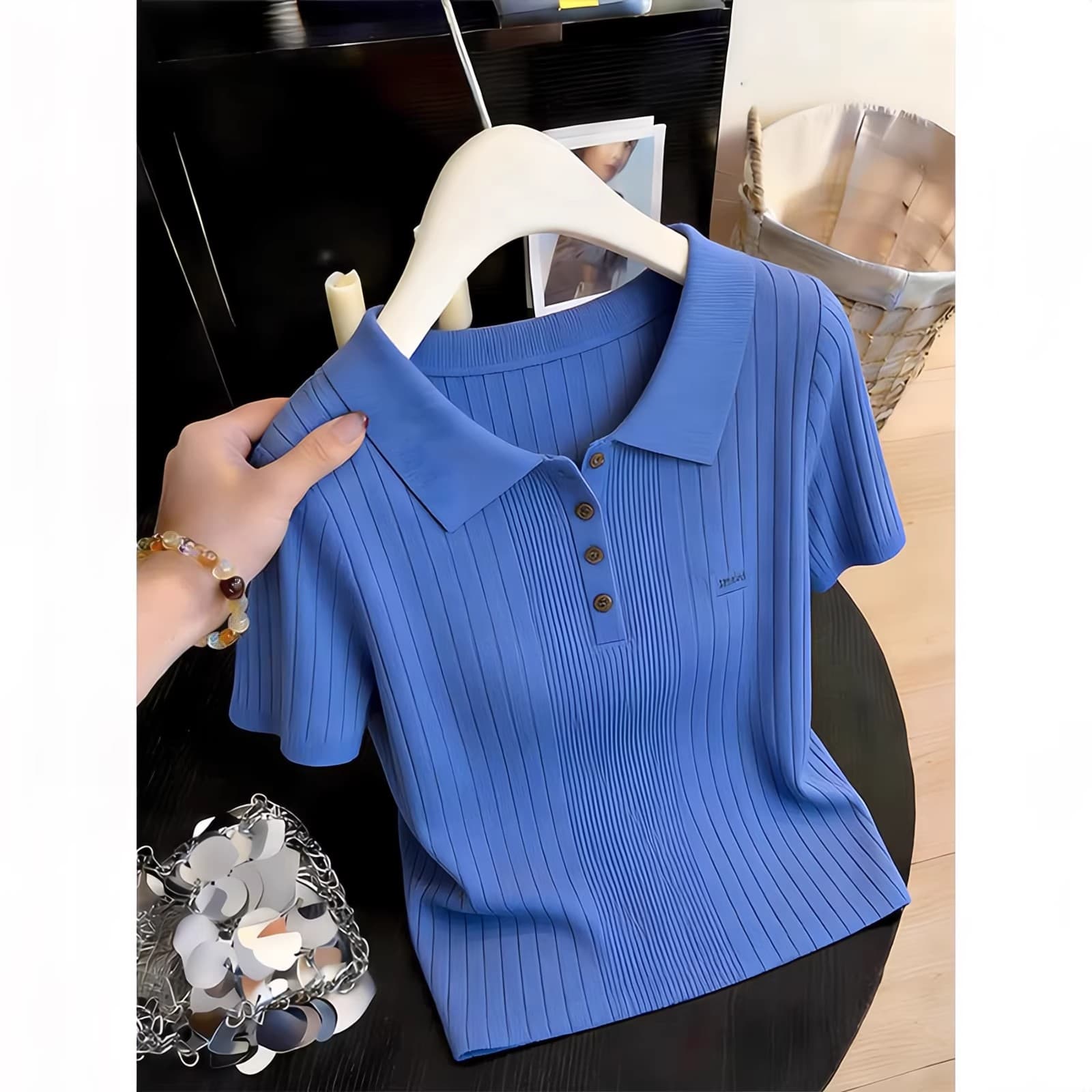 파란색 POLO 칼라 몸매 가꾸기 반팔 티셔츠 2026 여름 새로운 도파민 외국 가스 작은 키 쇼트 스타일 맨위 여성 상세 이미지 4
