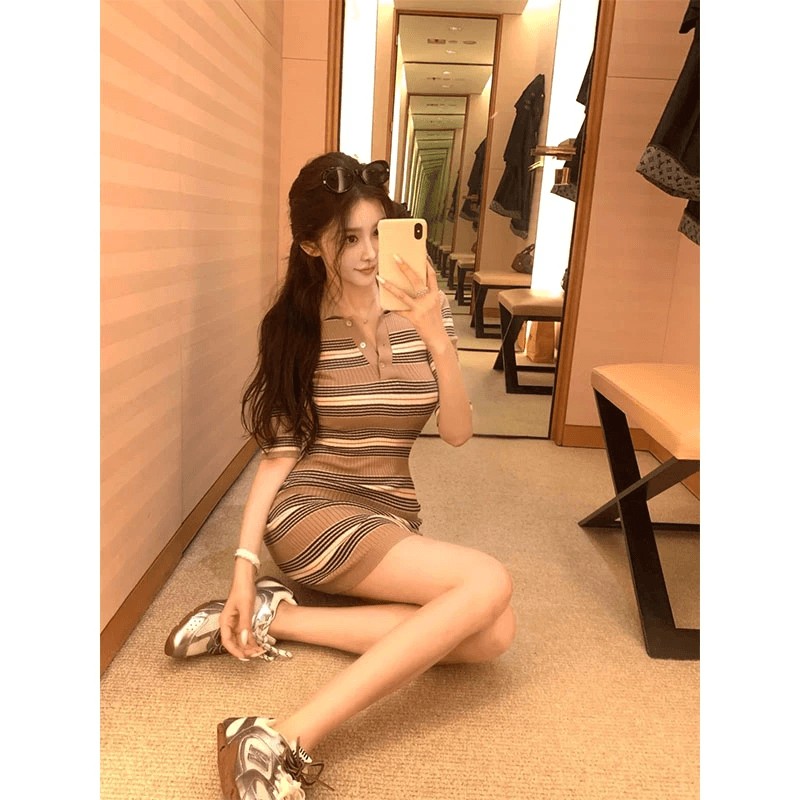 한 부서 레트로 캐주얼 외국 가스 작은 대중 디자인 센스 스트라이프 POLO 칼라 반팔 드레스 허리 수축 슬림해 보이는 미니 스커트 여성 이미지 2