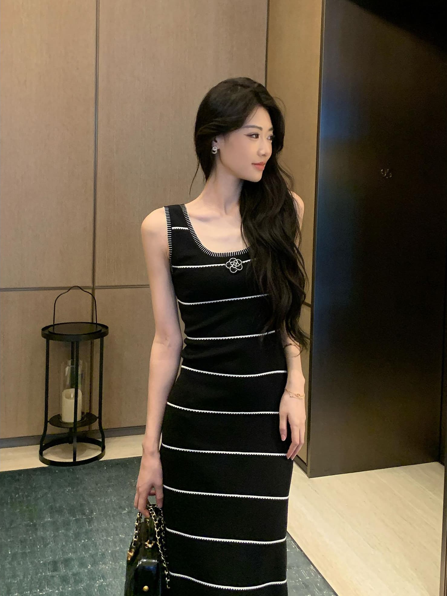 순수한 욕망 u 칼라 꽃 스트라이프 조끼 니트 여성 드레스 2026 여름 새로운 허리 수축 슬림해 보이는 다용도 길다 상세 이미지 6