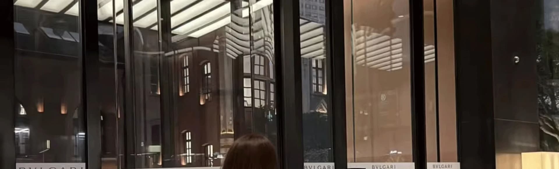 진한 파란색 로얄 자매 센스 행침 목 여성 드레스 섹시함 핫걸 몸매 가꾸기 슬림해 보이는 타이트 스커트 명문 여성 연회 작은 드레스 상세 이미지 45