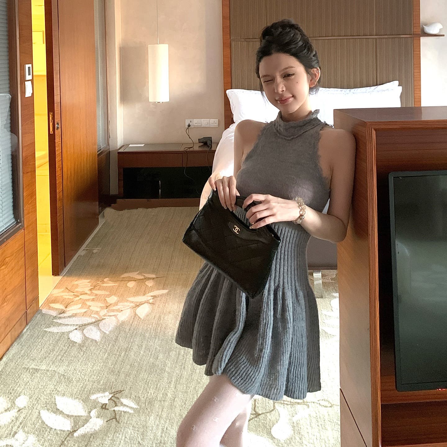 titi 작은 자매 회색 백조 니트 여성 드레스 핫걸 허리 수축 회색 품격 민소매 만나는 미니 스커트 이미지 5