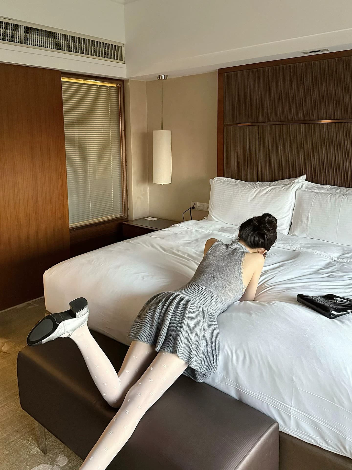 titi 작은 자매 회색 백조 니트 여성 드레스 핫걸 허리 수축 회색 품격 민소매 만나는 미니 스커트 상세 이미지 5