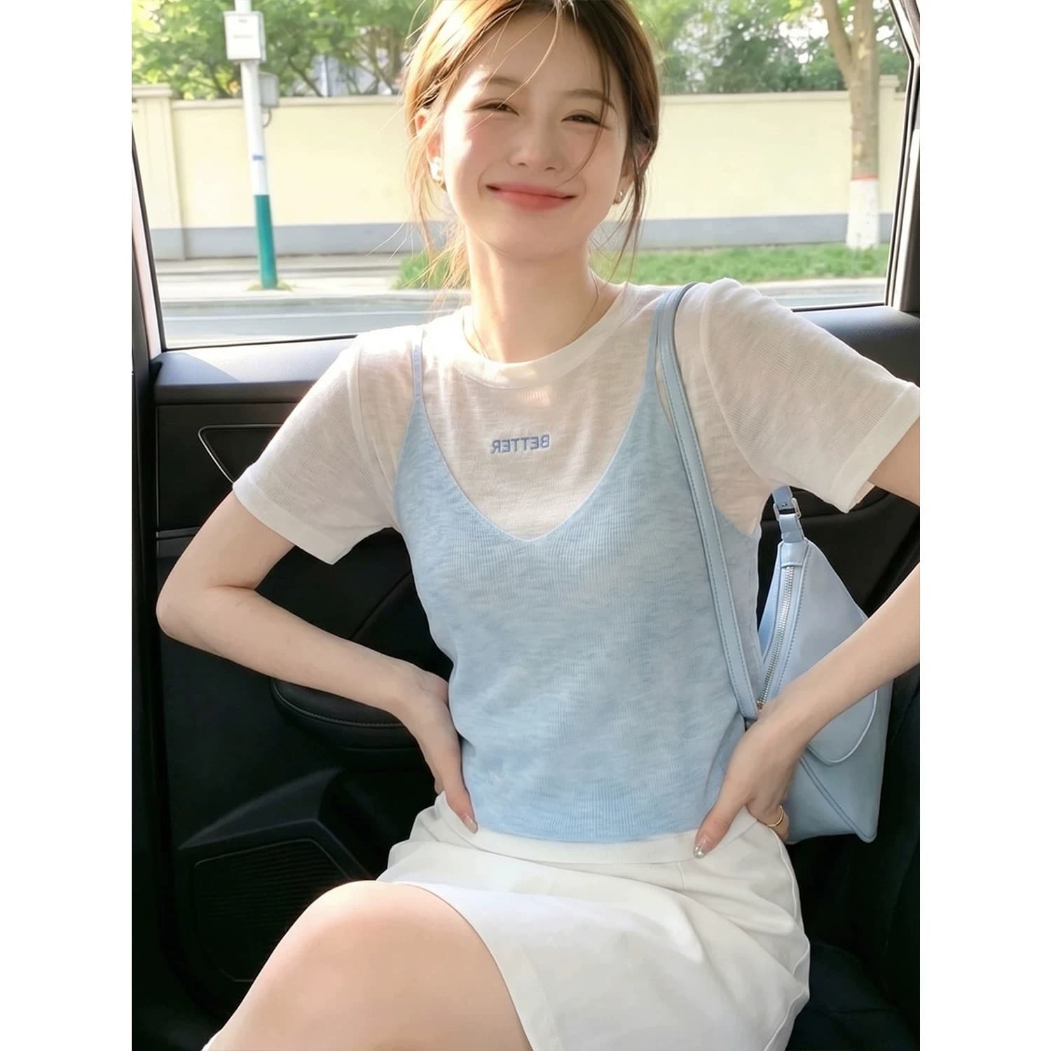 페이크 레이어드 파란색 니트 반팔 티셔츠 여성 여름 2026 새로운 슈퍼 화재 연령 감소 맨위 고유 한 아름다운 아름다운 이미지 5