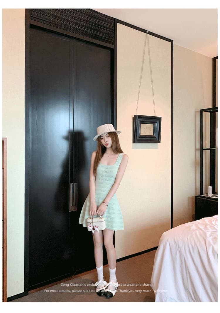 2026 년 한 부서 녹색 u 칼라 홀로우 아웃 민소매 조끼 여성 드레스 여름 허리 수축 슬림해 보이는 한 마디 미니 스커트 상세 이미지 3