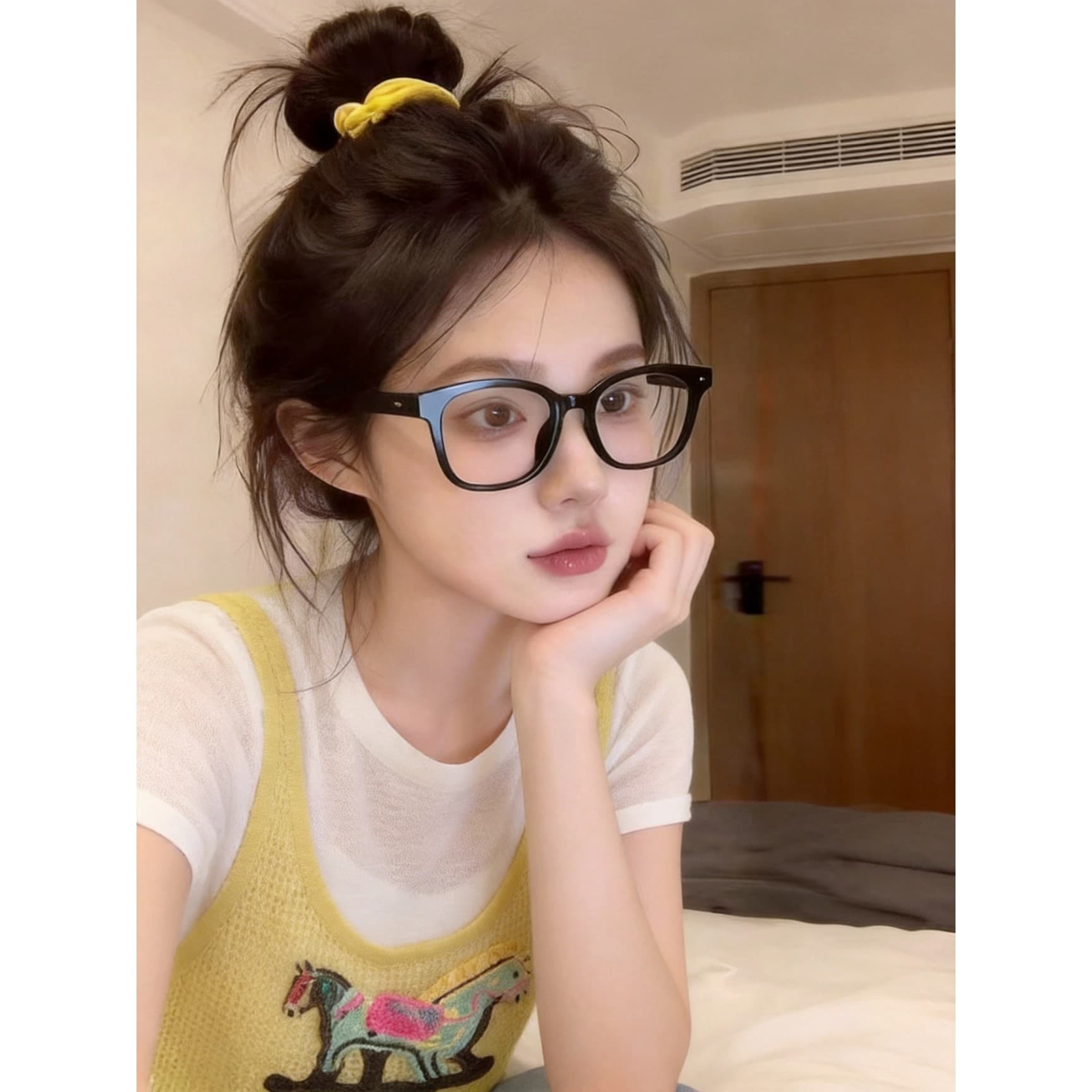 여름 페이크 레이어드 스택 착용 니트 조끼 반팔 말 자수 디자인 센스 품격 패션 작은 대중 캐주얼 맨위 여성 상세 이미지 2