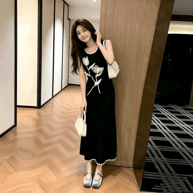 새로운 중식 국풍 검정색 민소매 여성 드레스 2026 년 여름 새로운 슬림해 보이는 꽃 롱 스커트 품격 치마 상세 이미지 3