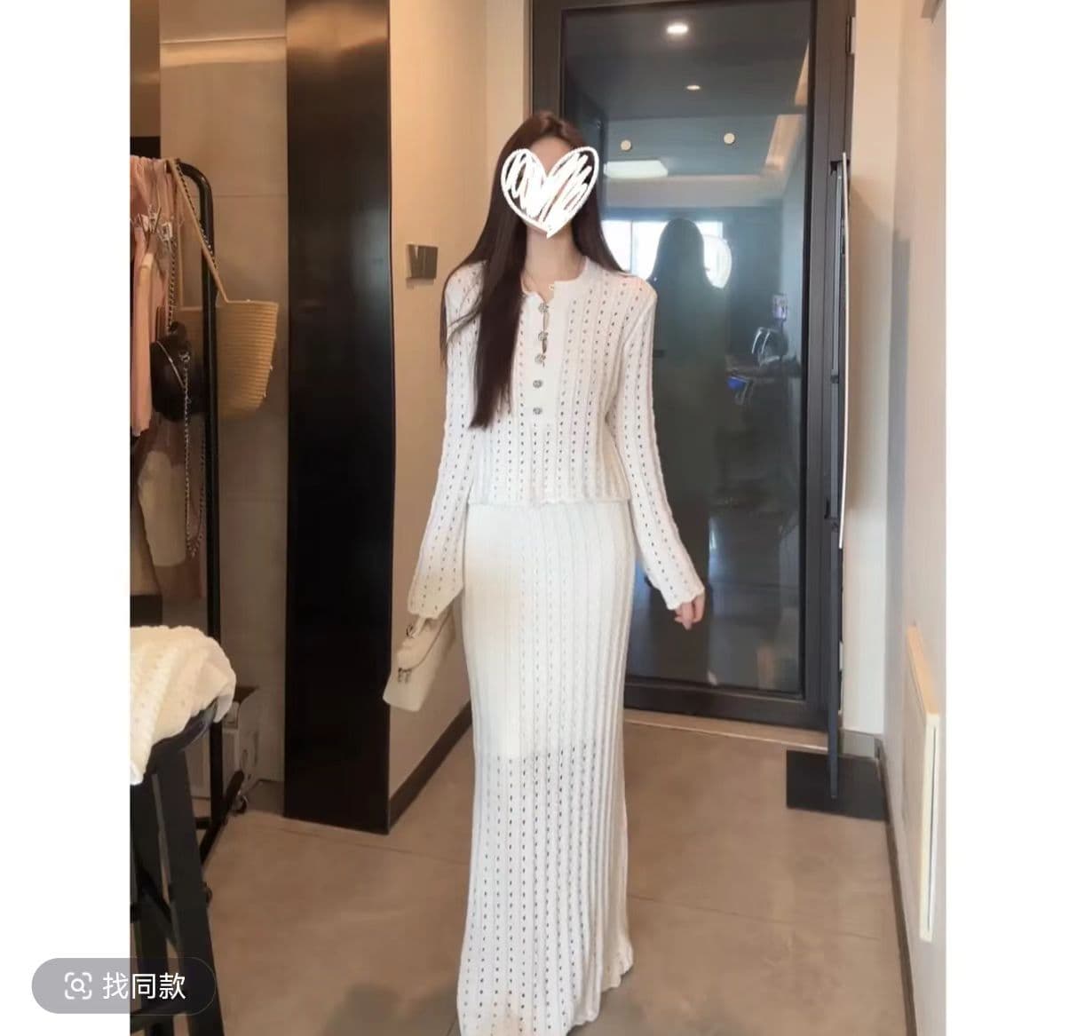 2026 년 가을 홀로우 아웃 작은 샤넬 스타일 니트 세트 품격 화이트 긴팔 맨위 반신 스커트 투피스 세트 상세 이미지 1
