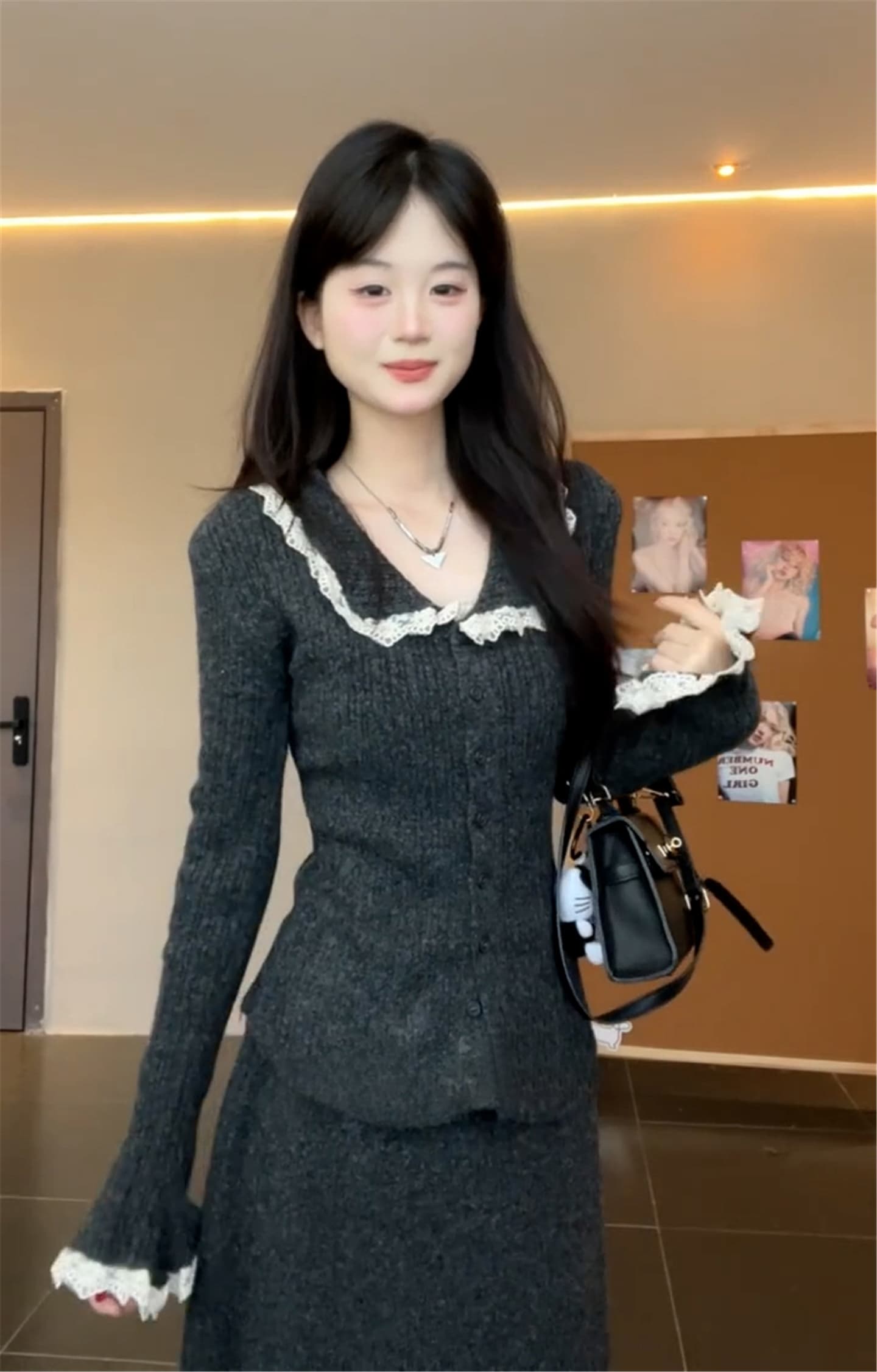 2026 새로운 프랑스식 품격 레이스 레이스 니트 드레스 아이들 가을 겨울철 인사이드 가져 가라. 스웨터 세트 롱 스커트 이미지 3