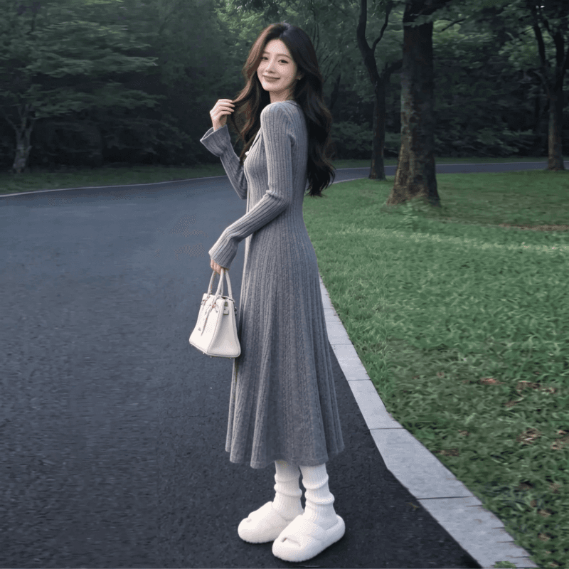 2026 년 가을 겨울 프랑스식 레이스 레이스 니트 페이크 레이어드 패치워크 두꺼운 니트 드레스 상세 이미지 6