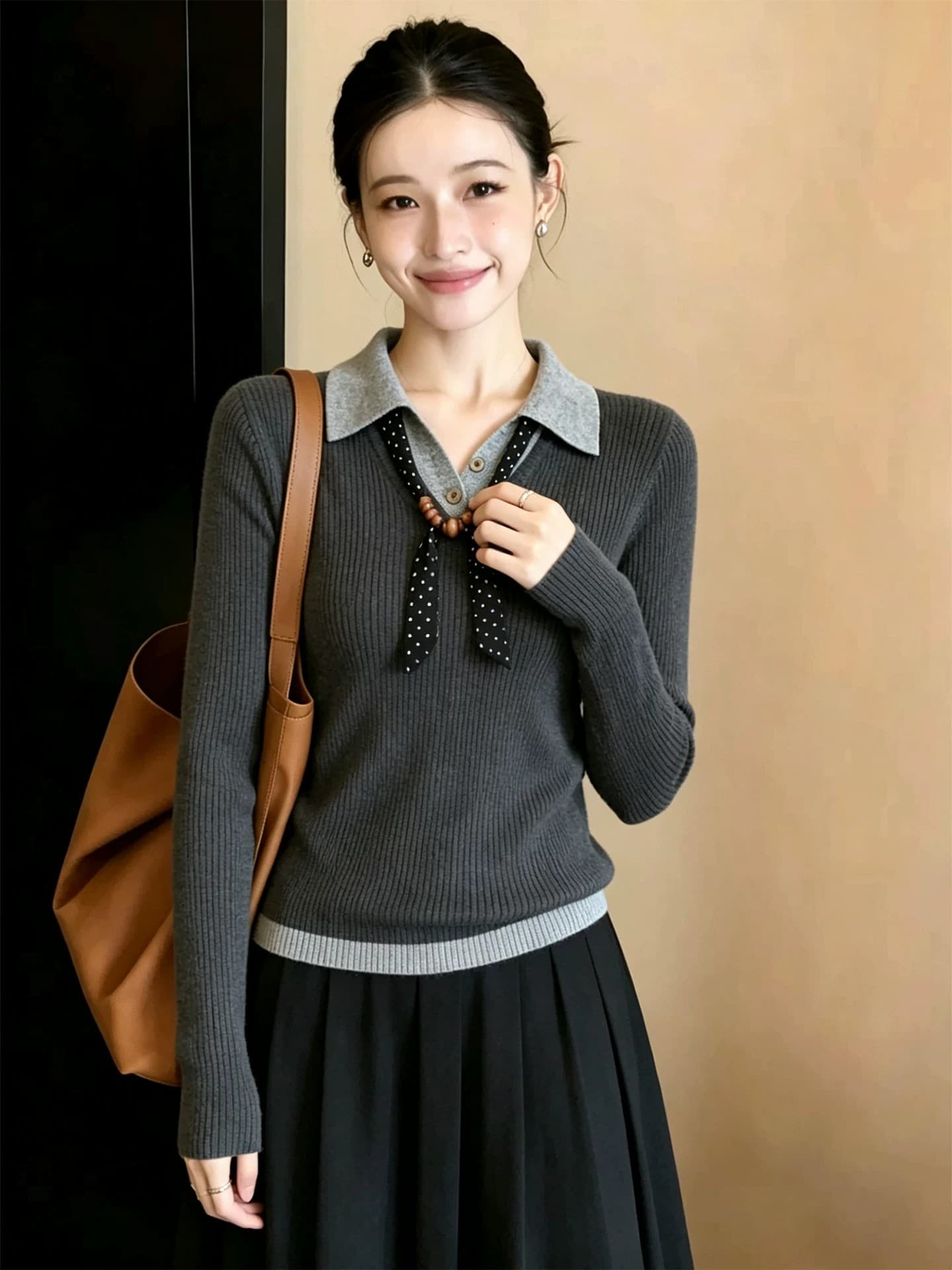 페이크 레이어드 polo 폴로 칼라 긴팔 니트 스웨터 여성 2026 가을 인사이드 가져 가라. 만나는 몸매 가꾸기 디자인 센스 한 첨부 된 의류 상세 이미지 3