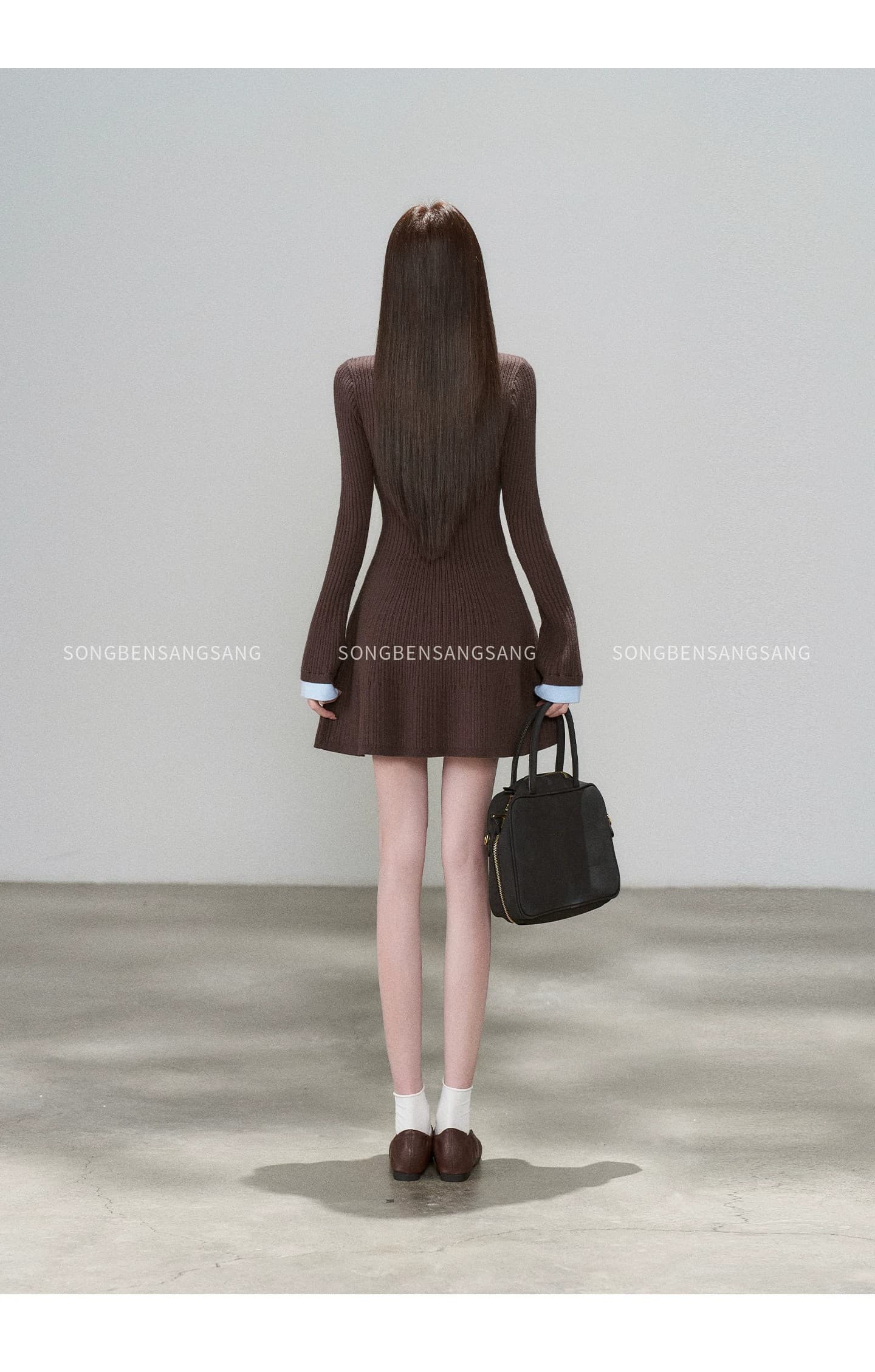 2026 년 프랑스식 페이크 레이어드 배색 폴로 칼라 니트 여성 드레스 가을 겨울 A라인 스커트 슬림해 보이는 품격 치마 상세 이미지 19