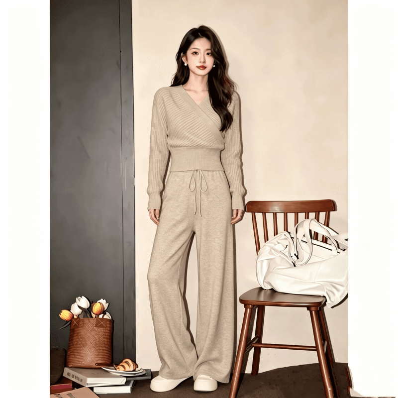 한 부서 가을 겨울 V넥 털 니트 스웨터 넓은 다리 도루 센스 바지 여성 새로운 품격 따뜻한 부드럽다 찹쌀 게으른 투피스 슈트 상세 이미지 10