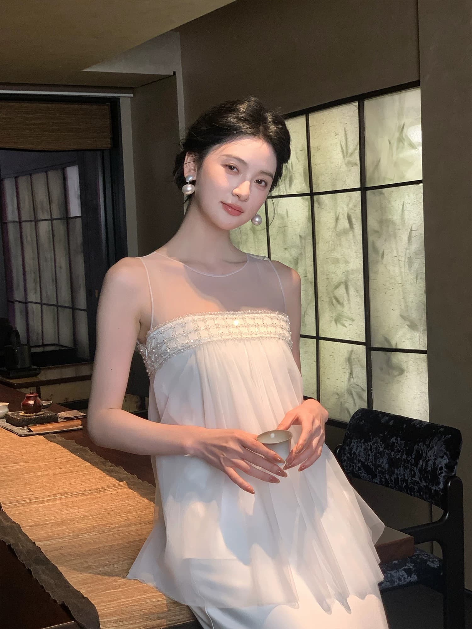 하나부터 순간 얼음 계곡 고급 센스 망사 비즈 박기 화이트 민소매 드레스 or 품격 세트 더블 버전 이미지 2