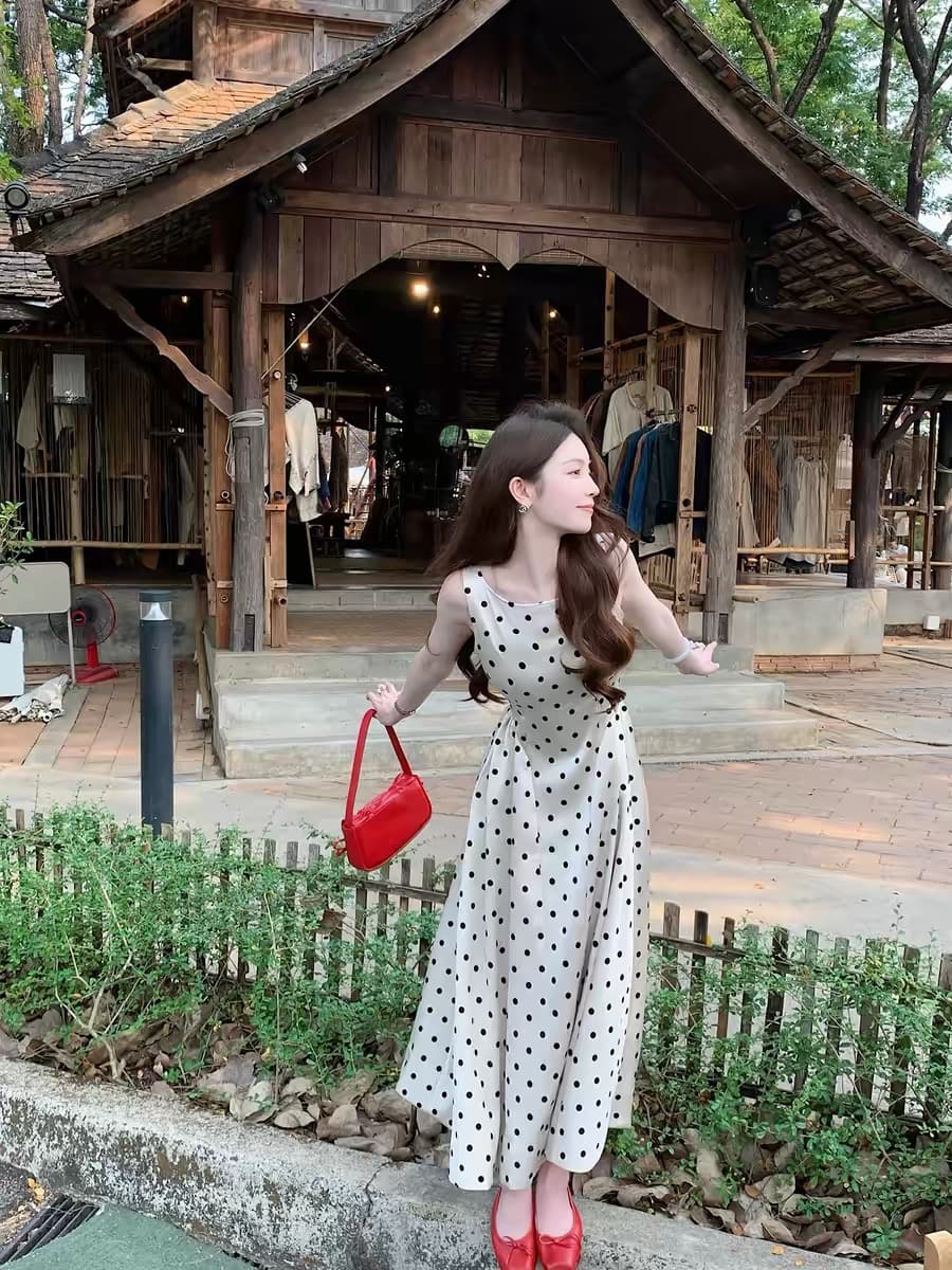 오직 니켈 Jiao 예쁜 lady 레트로 품격 도트 무늬 허리 수축 드레스 여름 특별 아름다운 꼬집기 허리 민소매 롱 스커트 이미지 4
