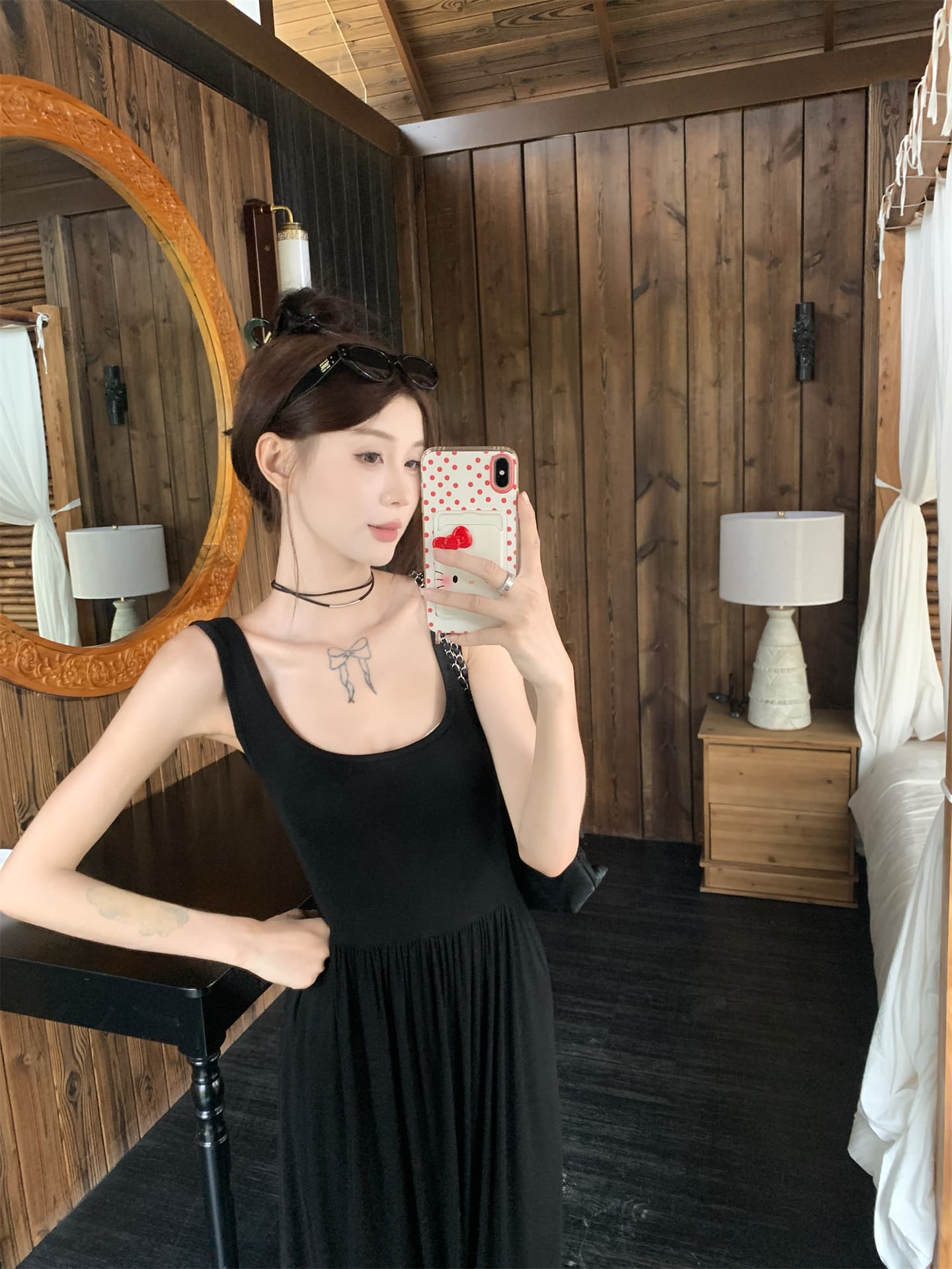 실사 프랑스식 대 u 칼라 슬립 롱 스커트 슬림해 보이는 디스플레이 높음 품격 섹시함 관대 한 드레스 상세 이미지 3