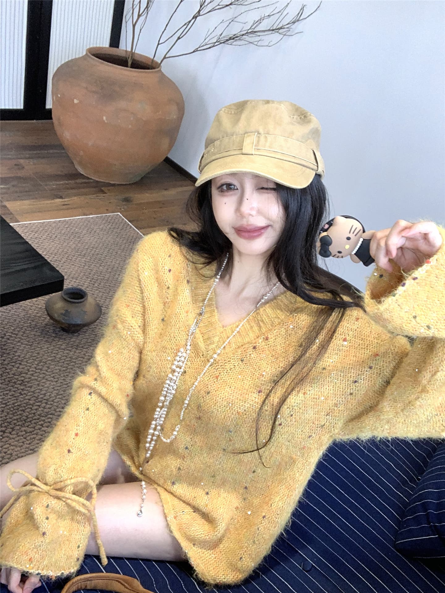 실사 이른 가을 부드러운 바람 가을 겨울 달콤함 V넥 스팽글 색상 포인트 스웨터 여자 루즈핏 슬림해 보이는 외출용 스웨터