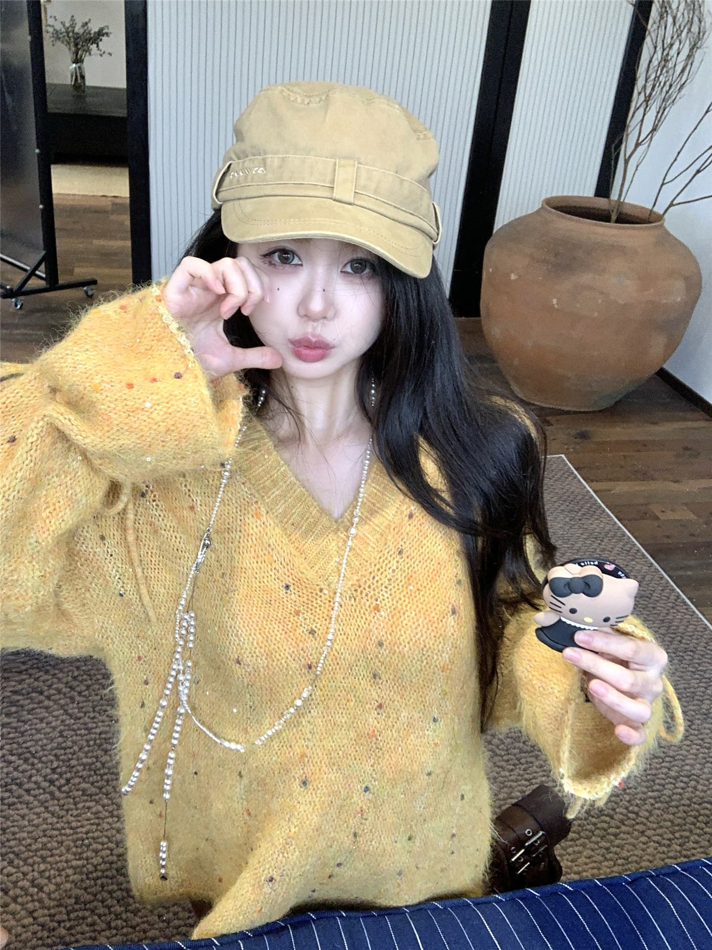 실사 이른 가을 부드러운 바람 가을 겨울 달콤함 V넥 스팽글 색상 포인트 스웨터 여자 루즈핏 슬림해 보이는 외출용 스웨터 상세 이미지 2