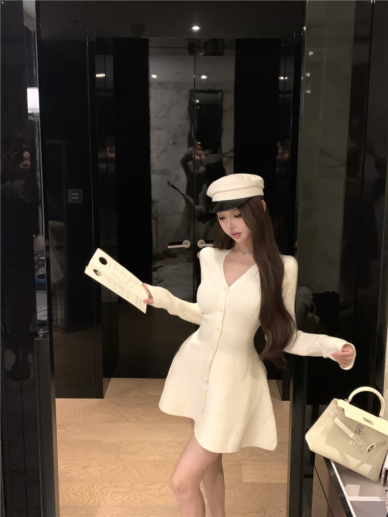 실사 이른 가을 프랑스식 프릴 V넥 허리 수축 슬림해 보이는 꽃밭 치마 디자인 센스 니트 드레스 상세 이미지 7