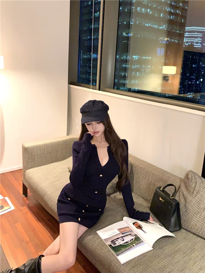 실사 작은 샤넬 스타일 천 골드 센스 몸매 가꾸기 허리 수축 니트 긴 소매 여성 드레스 이미지 4