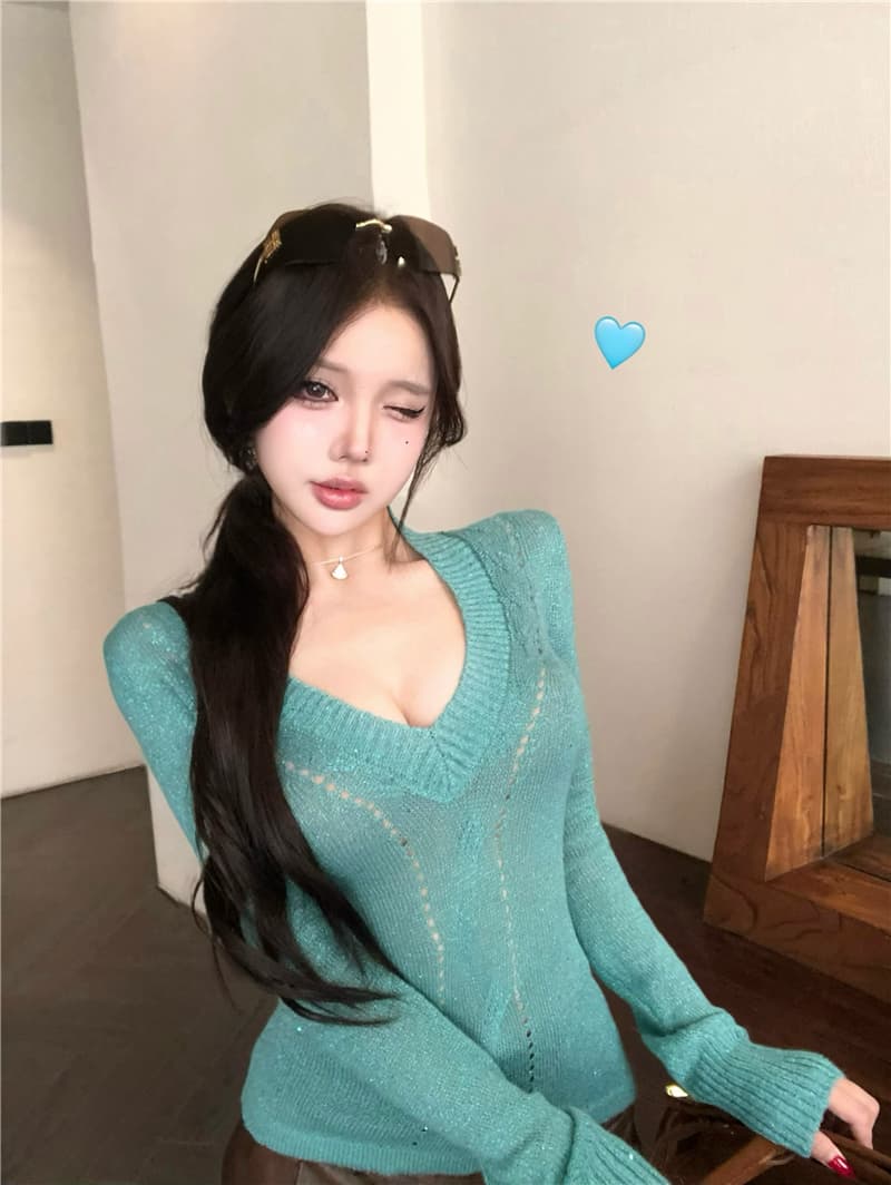 실사 이른 가을 트위스트 꽃 좋은 플래시 핫걸 니트 스웨터 몸매 가꾸기 슬림해 보이는 V넥 기본 셔츠 상세 이미지 24
