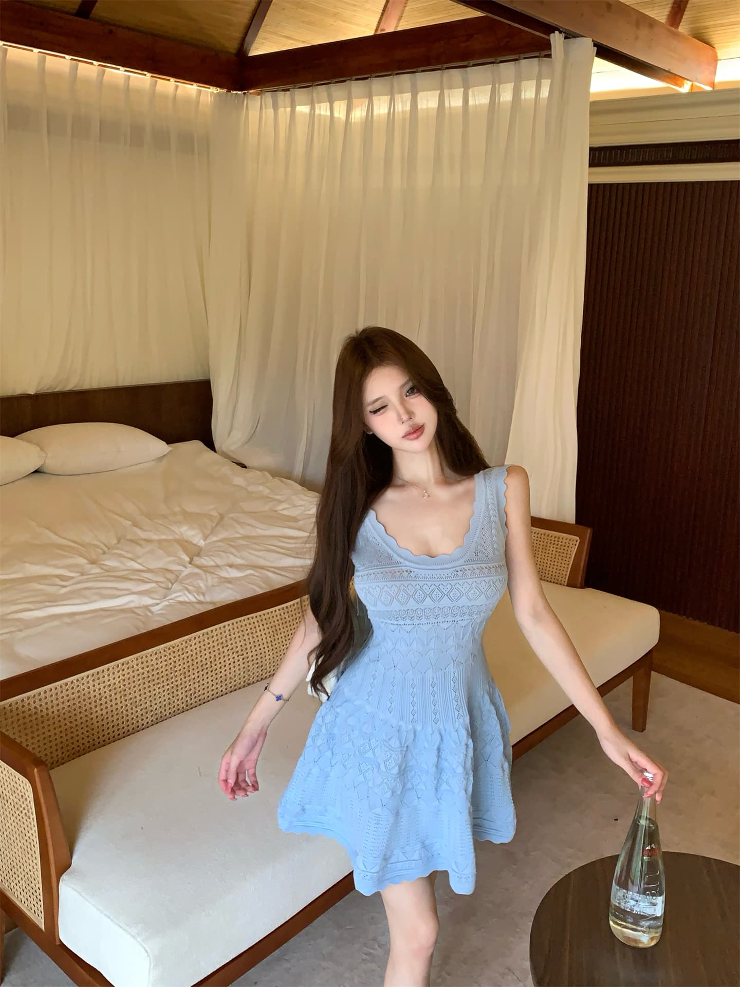 실사 차가운 아름다움 분위기 센스 캐치 부서 바다 소금 블루 디스플레이 화이트 허리 수축 여성 드레스 상세 이미지 2