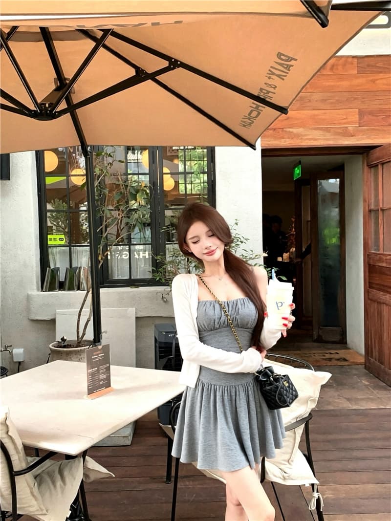 실사 이른 가을 사랑 포괄적 인 작은 흰색 꽃 V넥 레이스 슬립 드레스 드레스 부드럽다 기초 부드러운 느긋한 오픈 가디건 상세 이미지 12