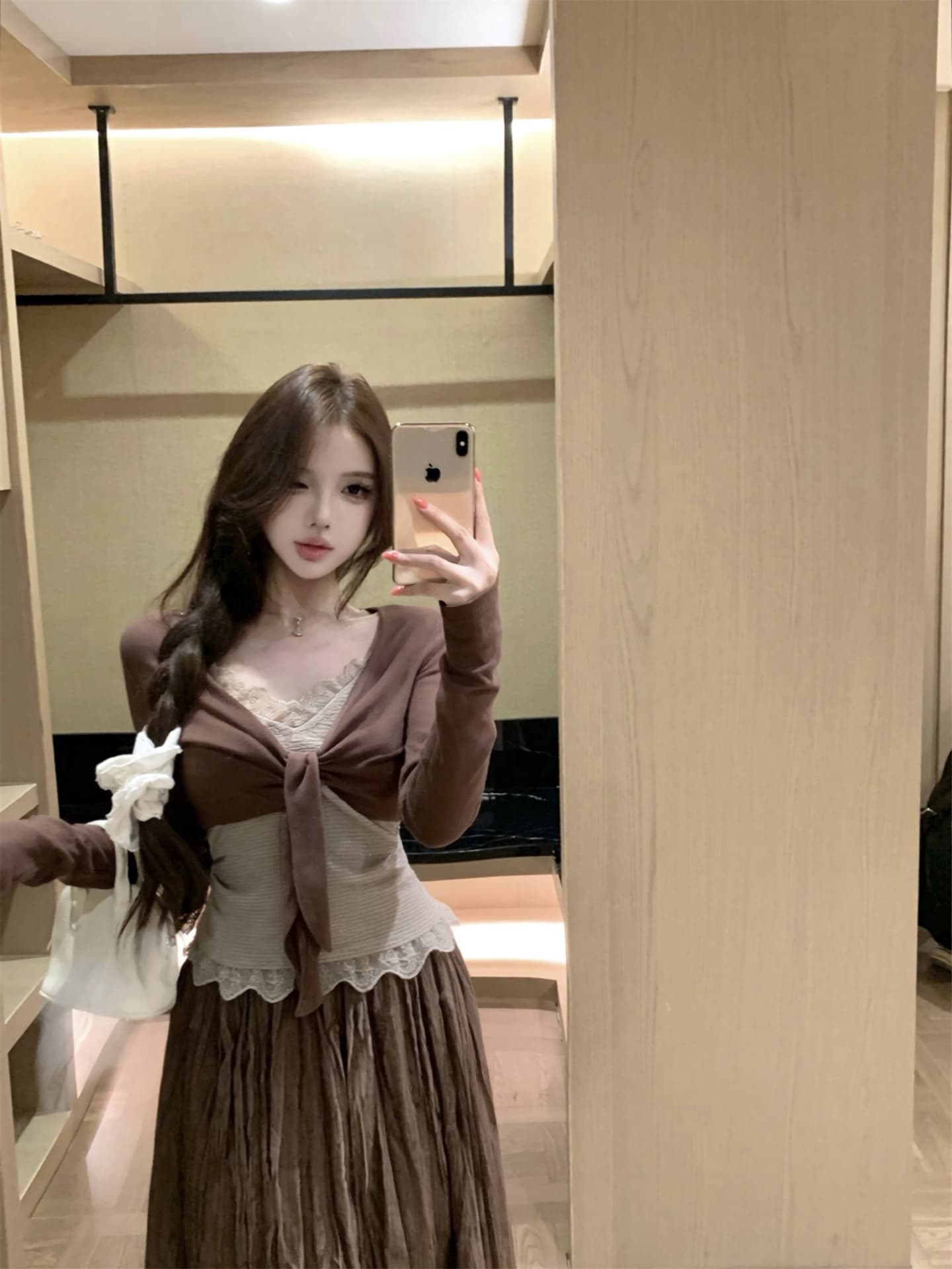실사 이른 가을 아름다움 라드. 패션 비틀림 디자인 몸매 가꾸기 맨위 레이스 스트라이프 작은 조끼 도루 센스 반 스커트 여성 상세 이미지 6