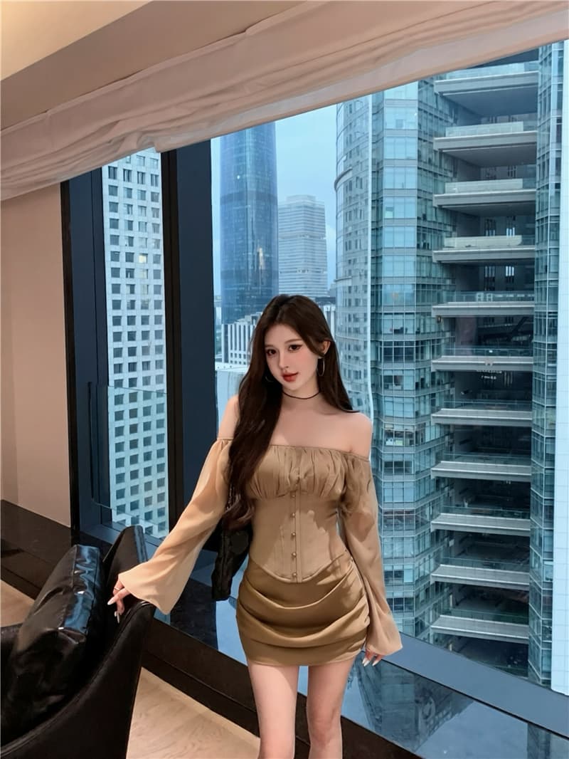 실사 이른 가을 순수한 욕망 바람 오프숄더 패치워크 생선뼈 맨위 여성 로우 웨이스트 주름 타이트 스커트 반 스커트 세트 상세 이미지 2