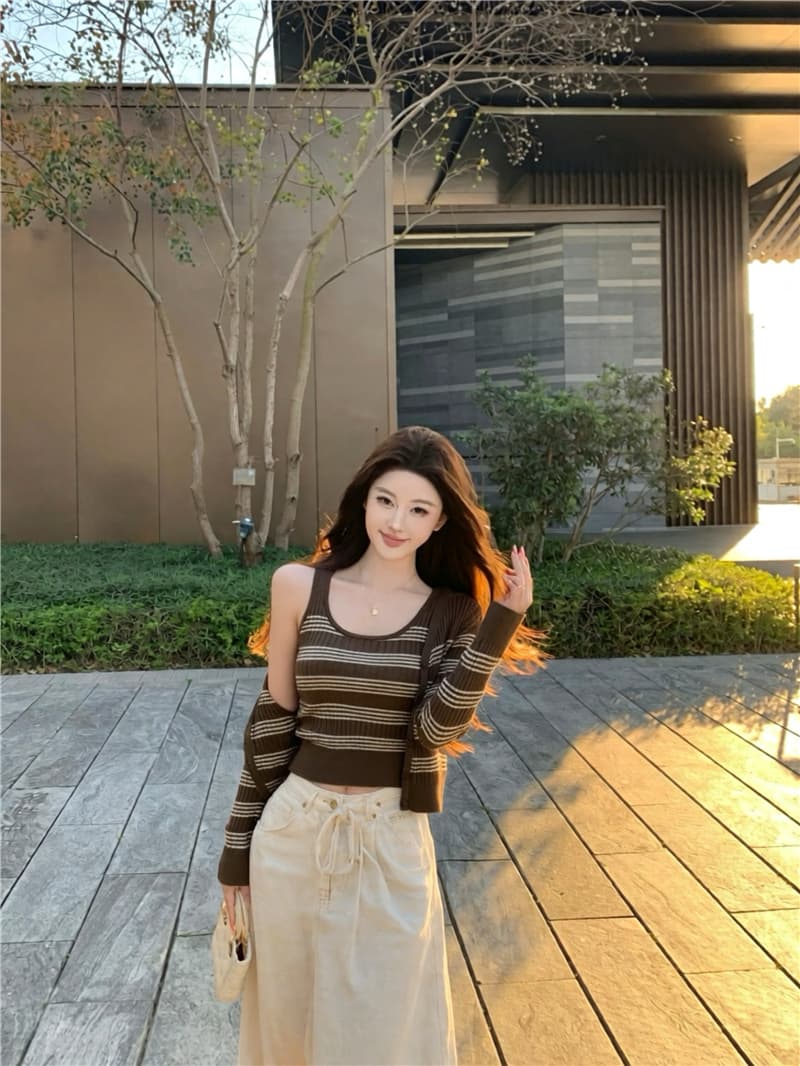 실사 이른 가을 미니멀리즘 출퇴근 일상 스택 착용 스트라이프 니트 오픈 가디건 쇼트 스타일 허리 수축 슬림해 보이는 투피스 세트 상세 이미지 19