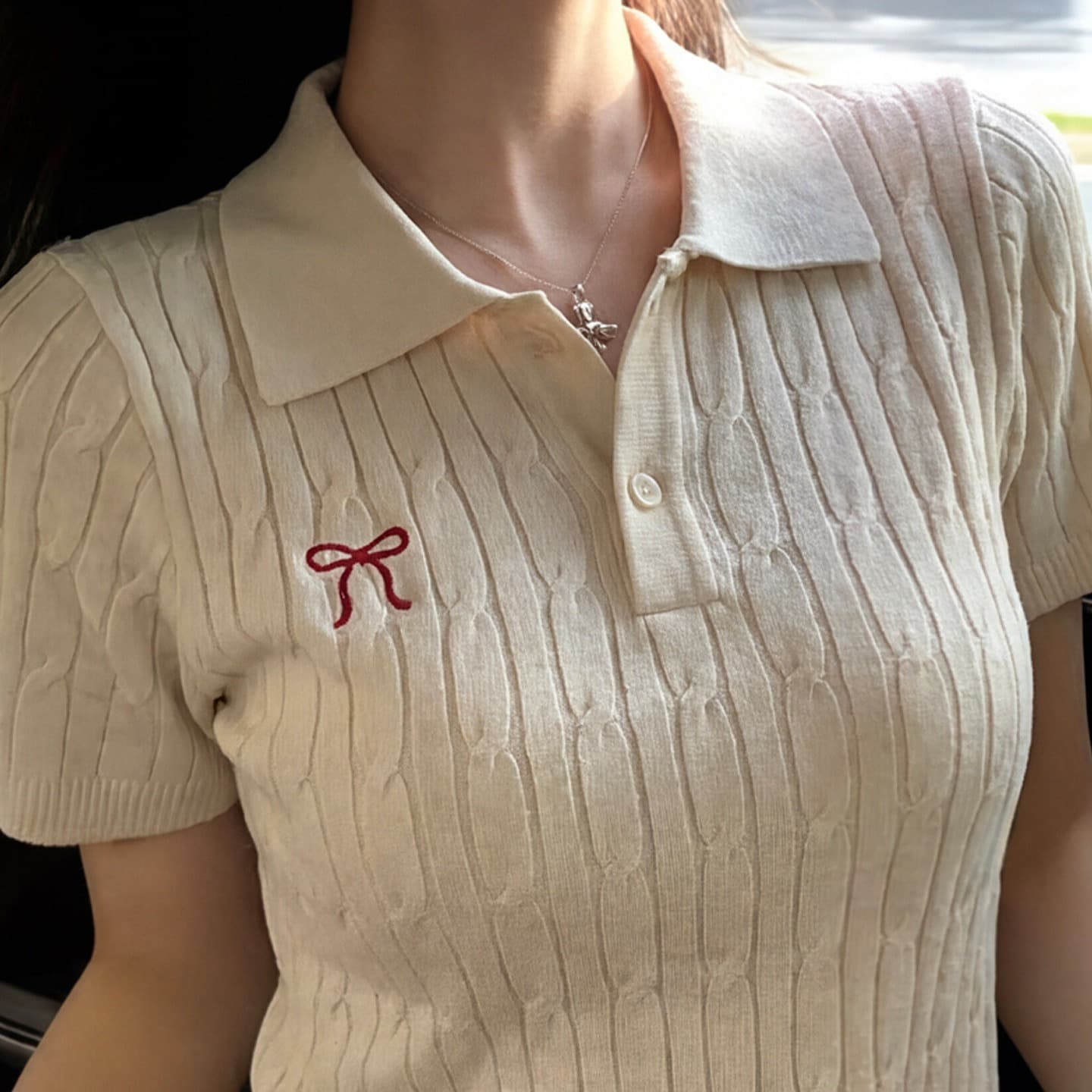 프랑스식 polo 폴로 칼라 꽈배기 니트 반팔 여성 여름 ins 고급 센스 나비 매듭 자수 티셔츠 만나는 맨위 이미지 5