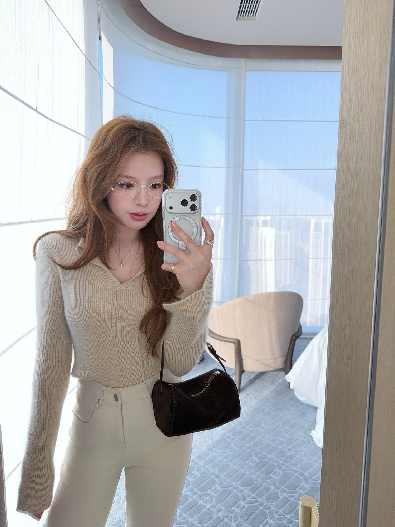 부드러운 찹쌀 폴로 칼라 스웨터 여성 겨울 몸매 가꾸기 긴팔 니트 맨위 이미지 4