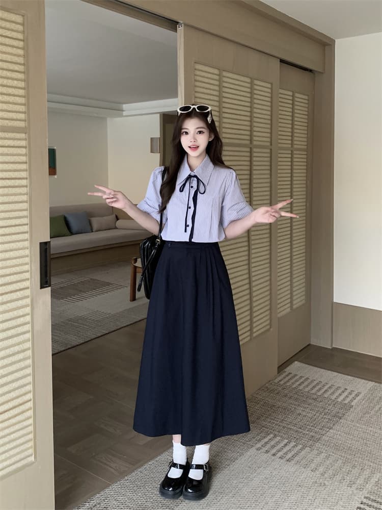 실사 프랑스식 학원 스타일 스트라이프 셔츠 코디 루즈핏 슬림해 보이는 반신 스커트 두 조각 여성 세트 2026 여름 새로운 이미지 4