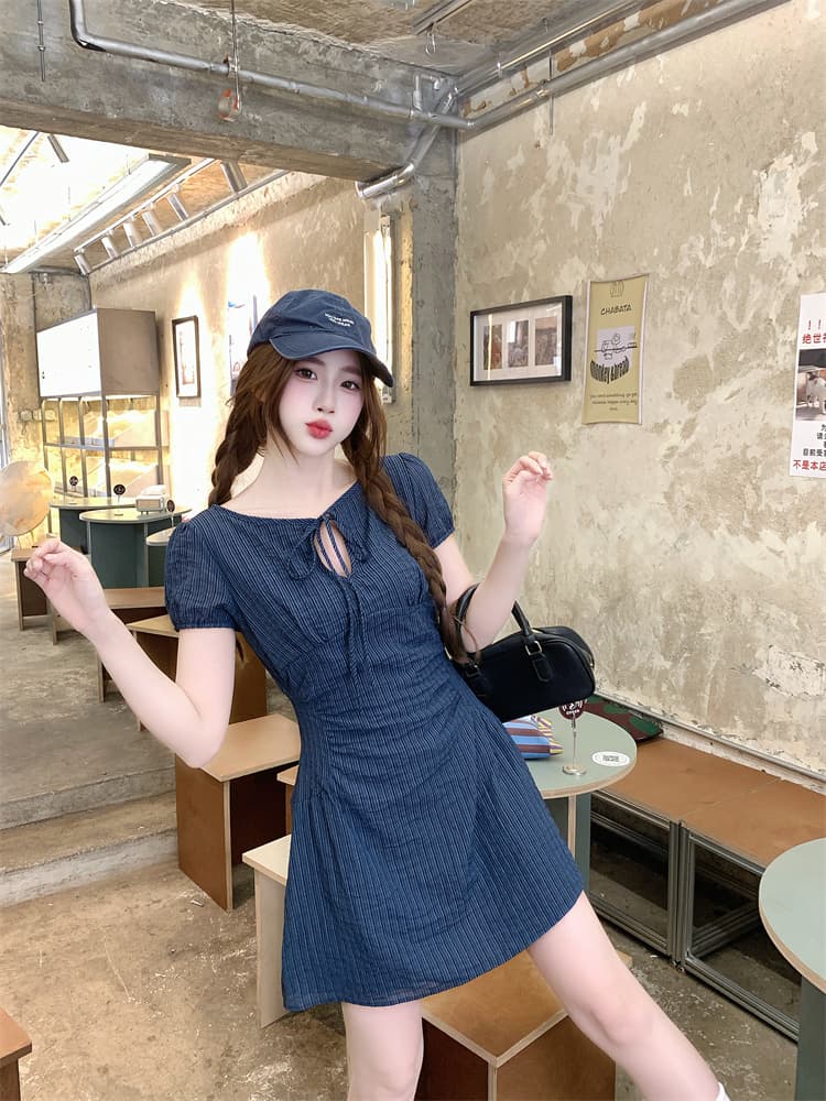 실사 2026 홀로우 아웃 나비 매듭 허리 수축 슬림해 보이는 드레스 이미지 3