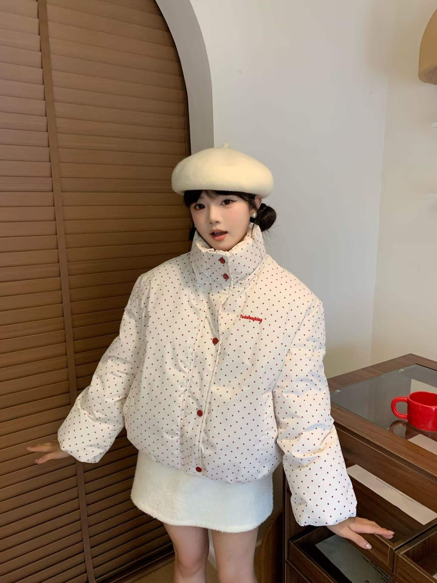 새로운 일본식 학원 스타일 색상 도트 무늬 후드 면 의류 재킷 겨울 고급 두꺼운 보온 패딩 재킷 맨위 상세 이미지 8