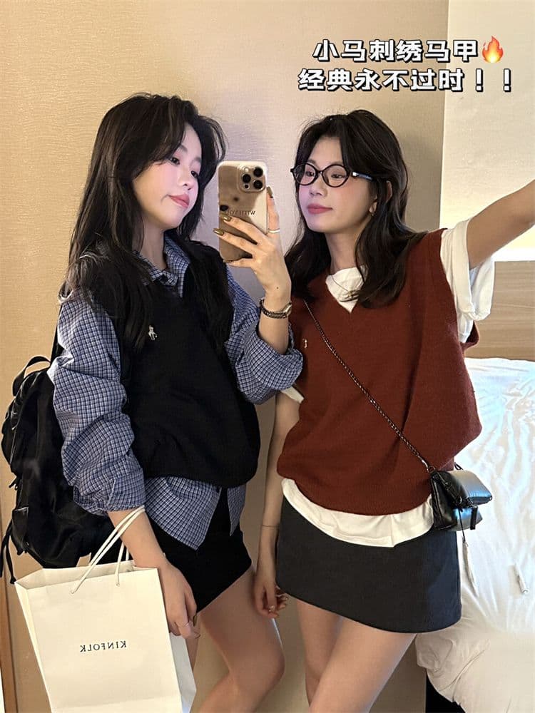 크리스마스 레드 신년 빨간색 작은 말 자수 한 부서 착용 가져 가라. chic Chic 스택 착용 베스트 학원 스타일 맨위 상세 이미지 4