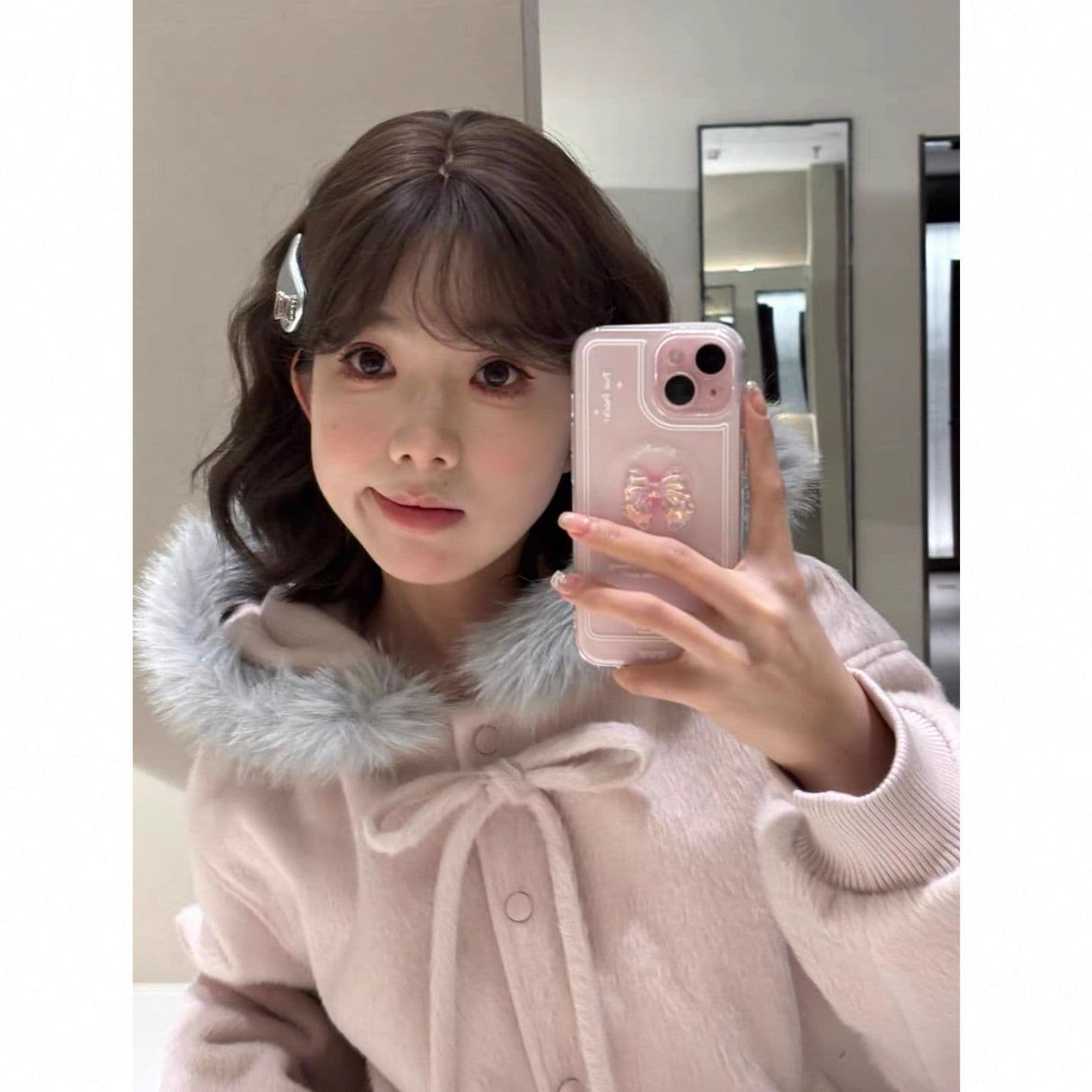 부드러운 자매 착용 가져 가라. 핑크색 후드 나비 매듭 스트랩 품격 큰 모피 칼라 여성 코트 가을 겨울 학원 스타일 모직 맨위 이미지 4