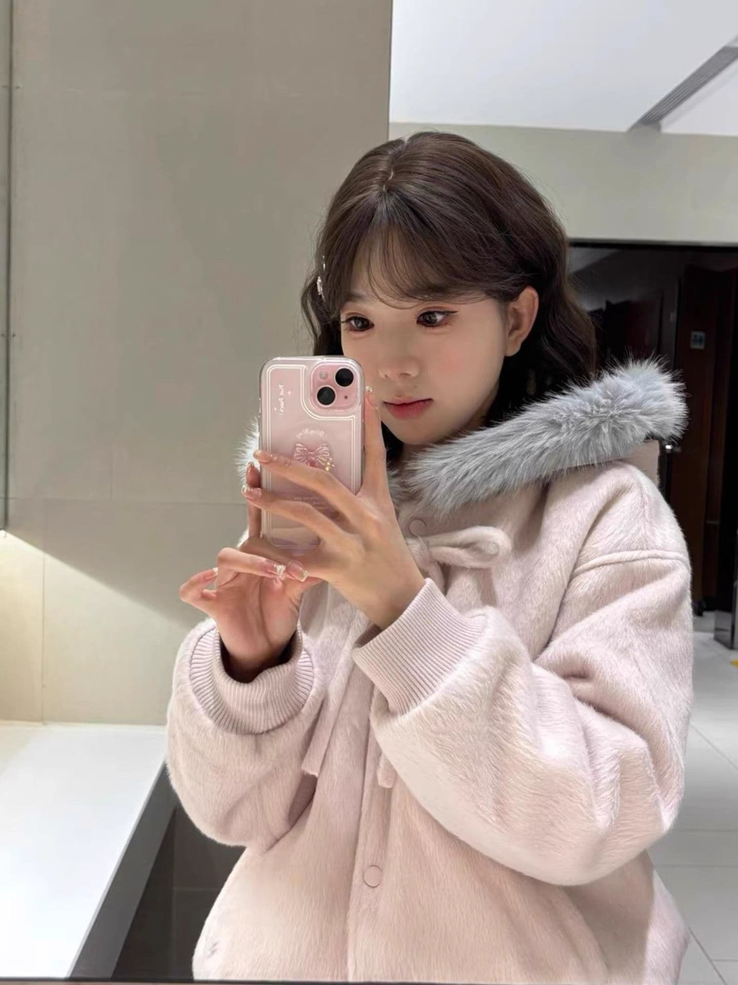 부드러운 자매 착용 가져 가라. 핑크색 후드 나비 매듭 스트랩 품격 큰 모피 칼라 여성 코트 가을 겨울 학원 스타일 모직 맨위 상세 이미지 1